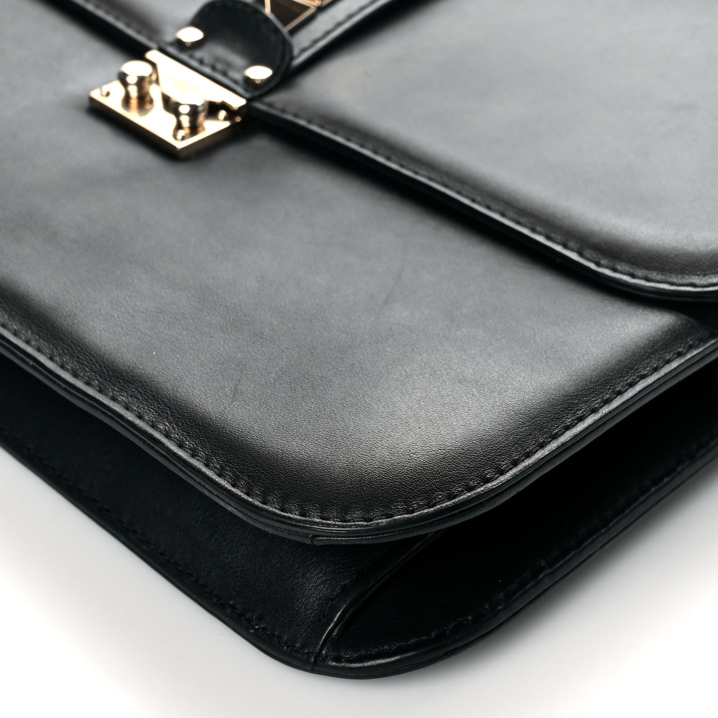 Vitello Extra Large Glam Lock Rockstud Flap Black