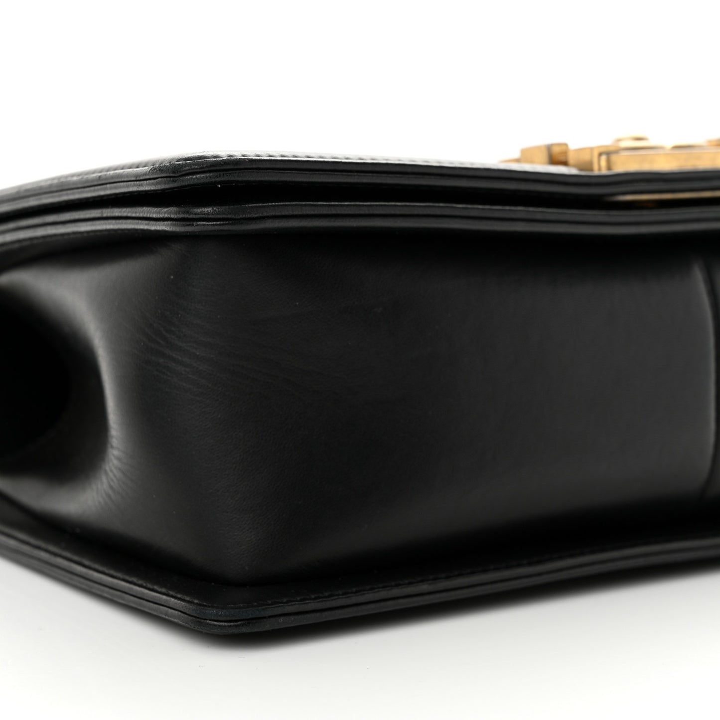 Lambskin Quilted Medium Boy Flap Black