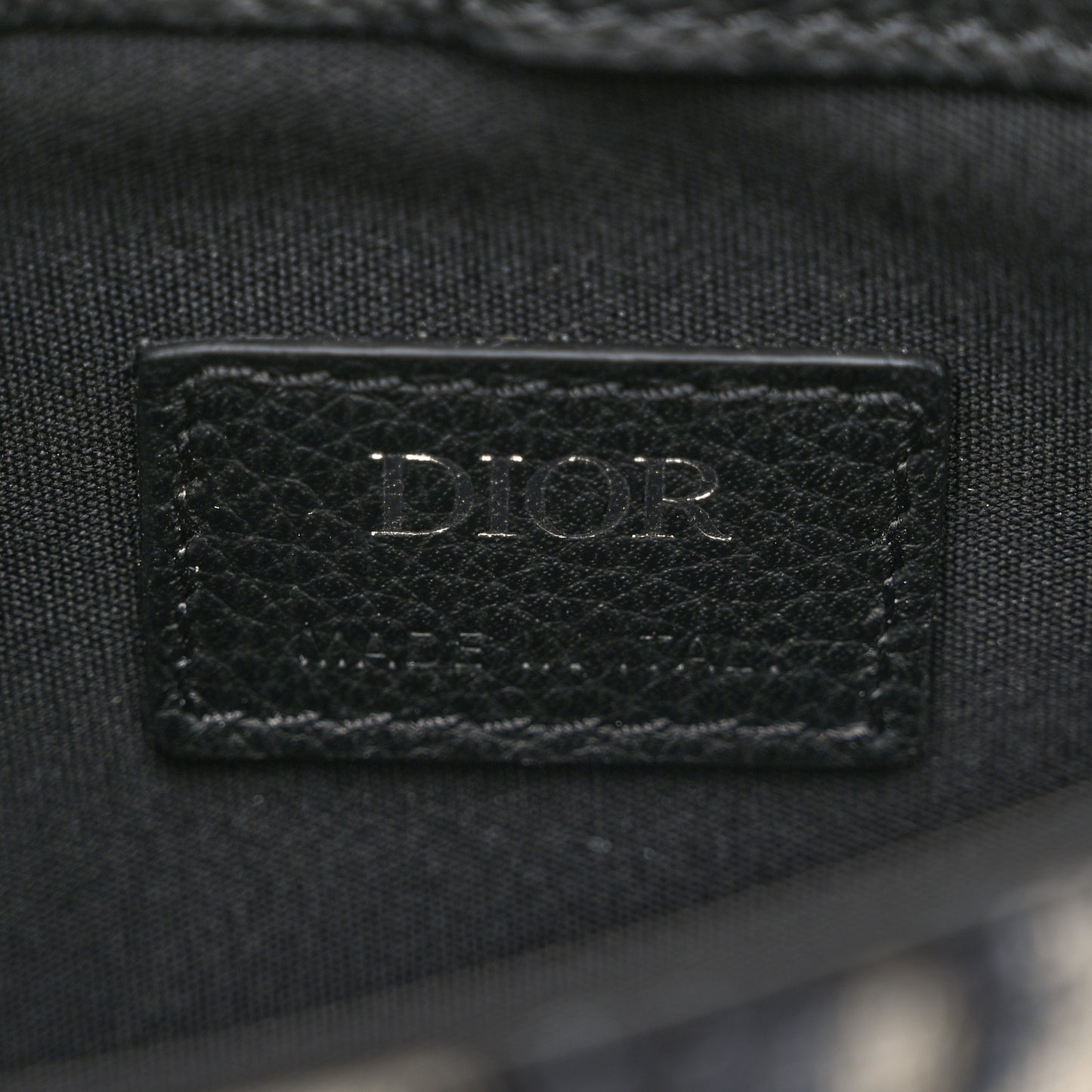 Oblique Saddle Messenger Pouch Beige Black