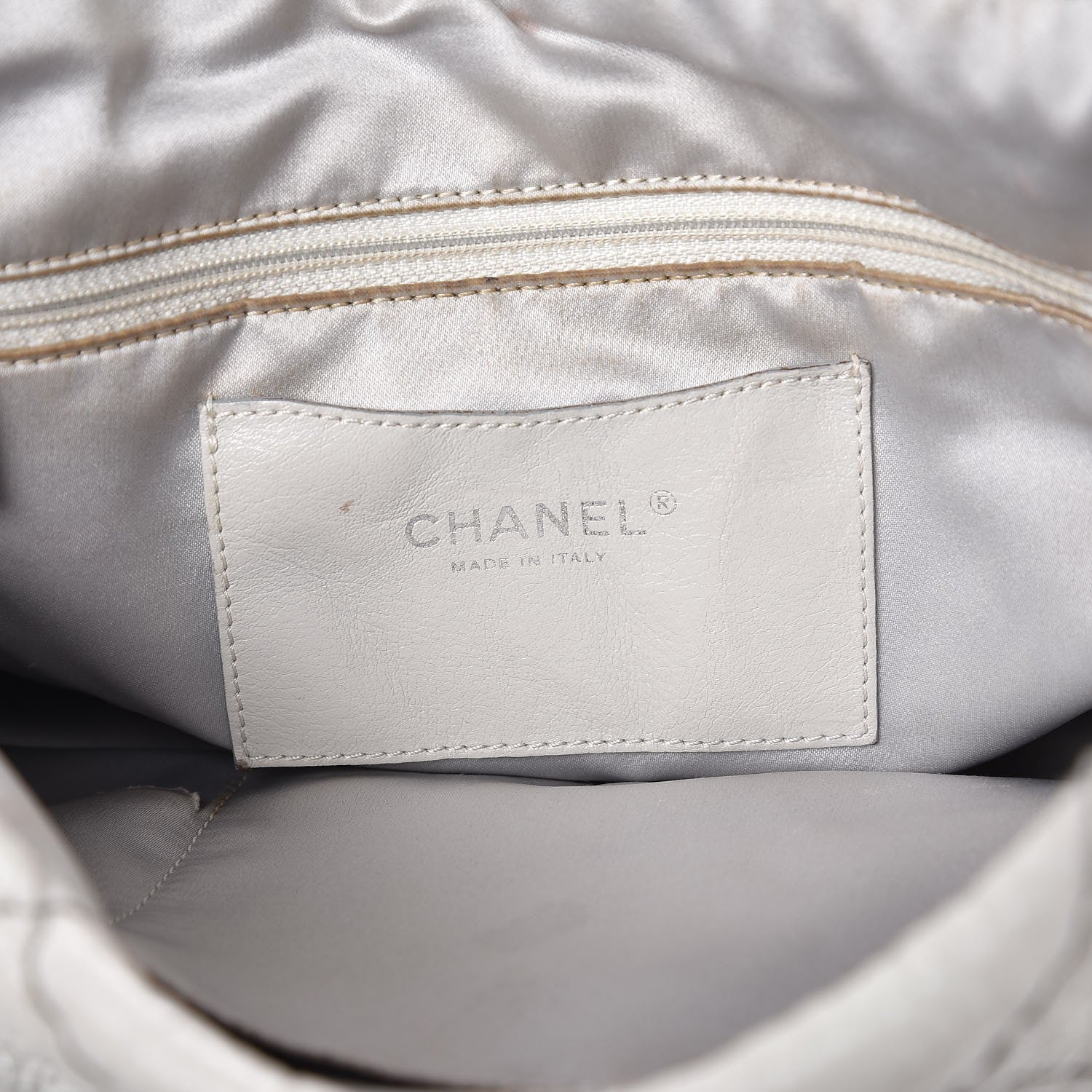Chanel Glazed Calfskin XL On The Road Flap Light Grey 7 of 9
