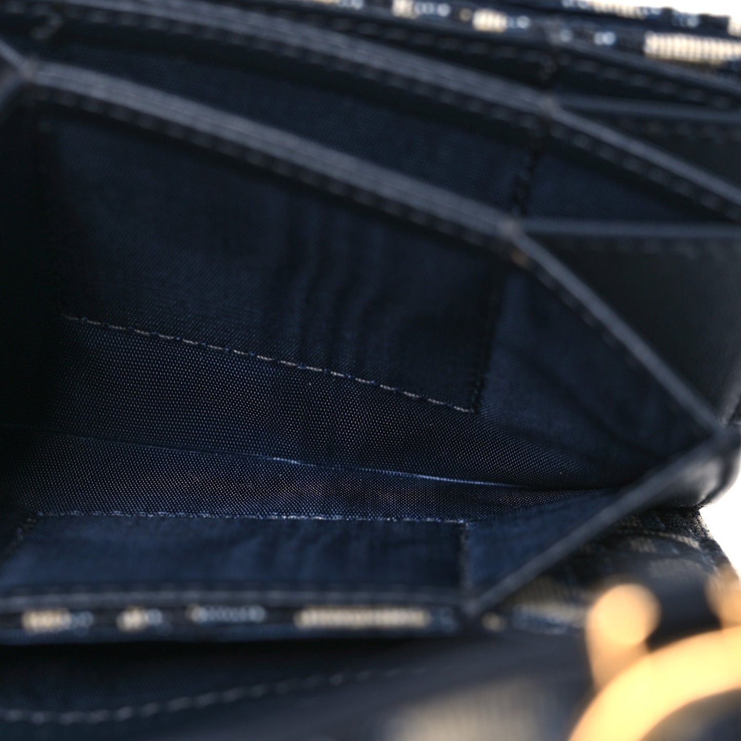 Oblique Saddle 5-Gusset Card Holder Blue