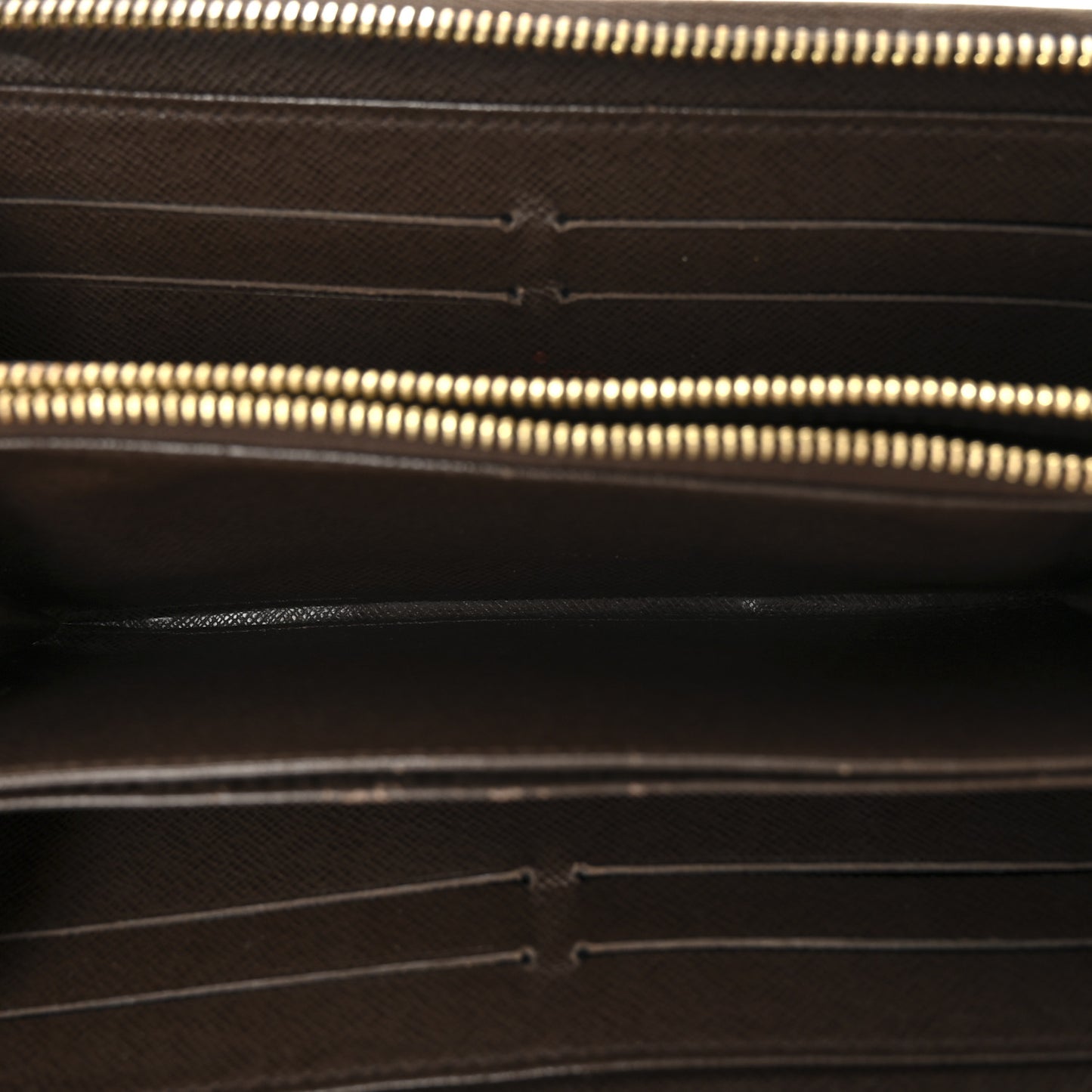 Damier Ebene Zippy Wallet