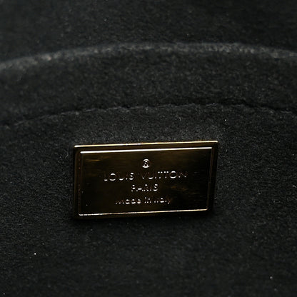Louis Vuitton Vernis Epi Monogram Spring Street Black 5 of 12