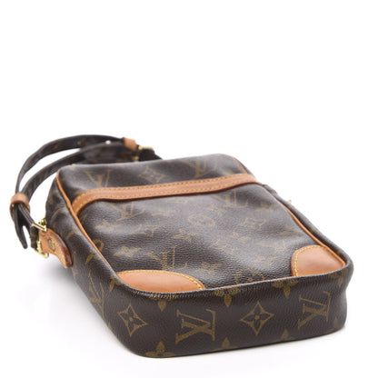 Louis Vuitton Monogram Danube 21 4 of 16