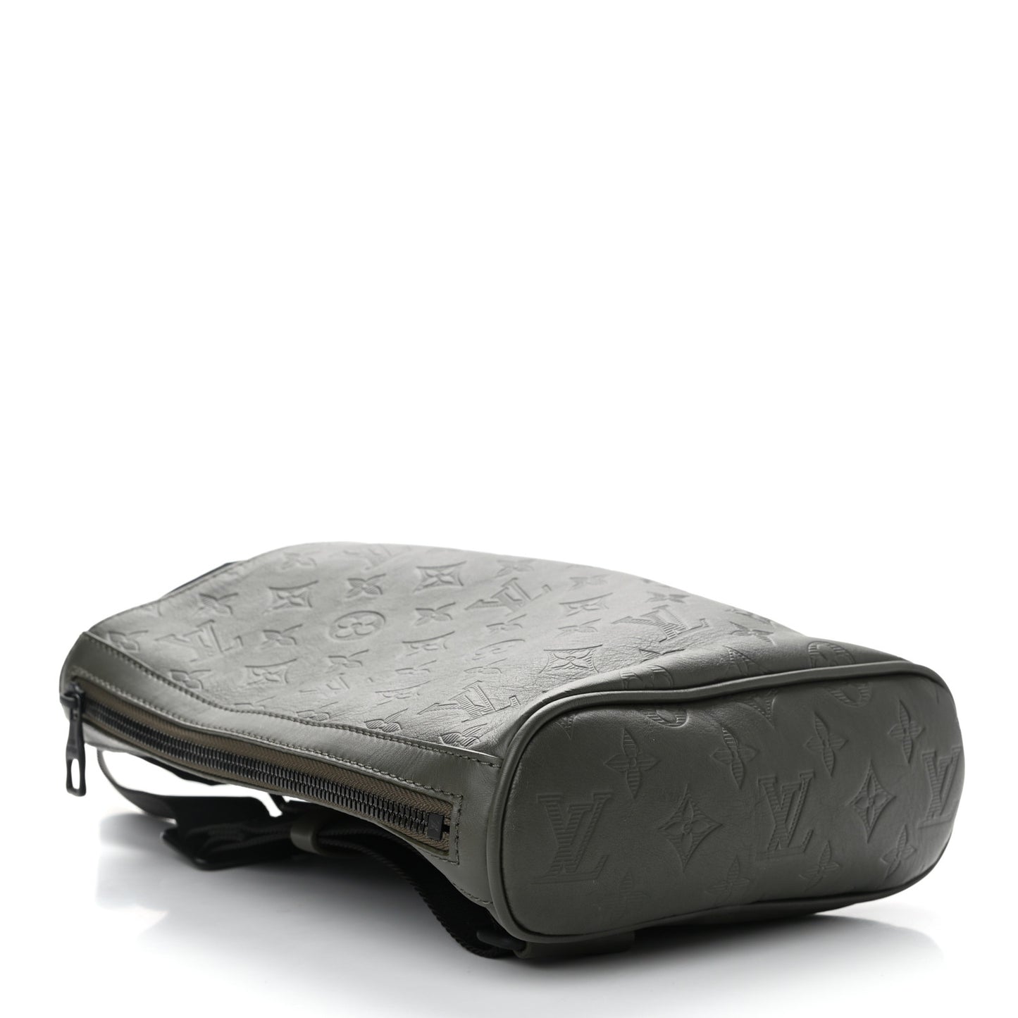 Shadow Monogram Chalk Slingbag Kaki