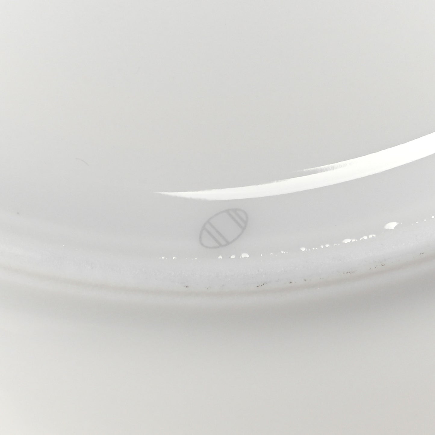 Porcelain Mosaique Au 24 Round Deep Platter Gold