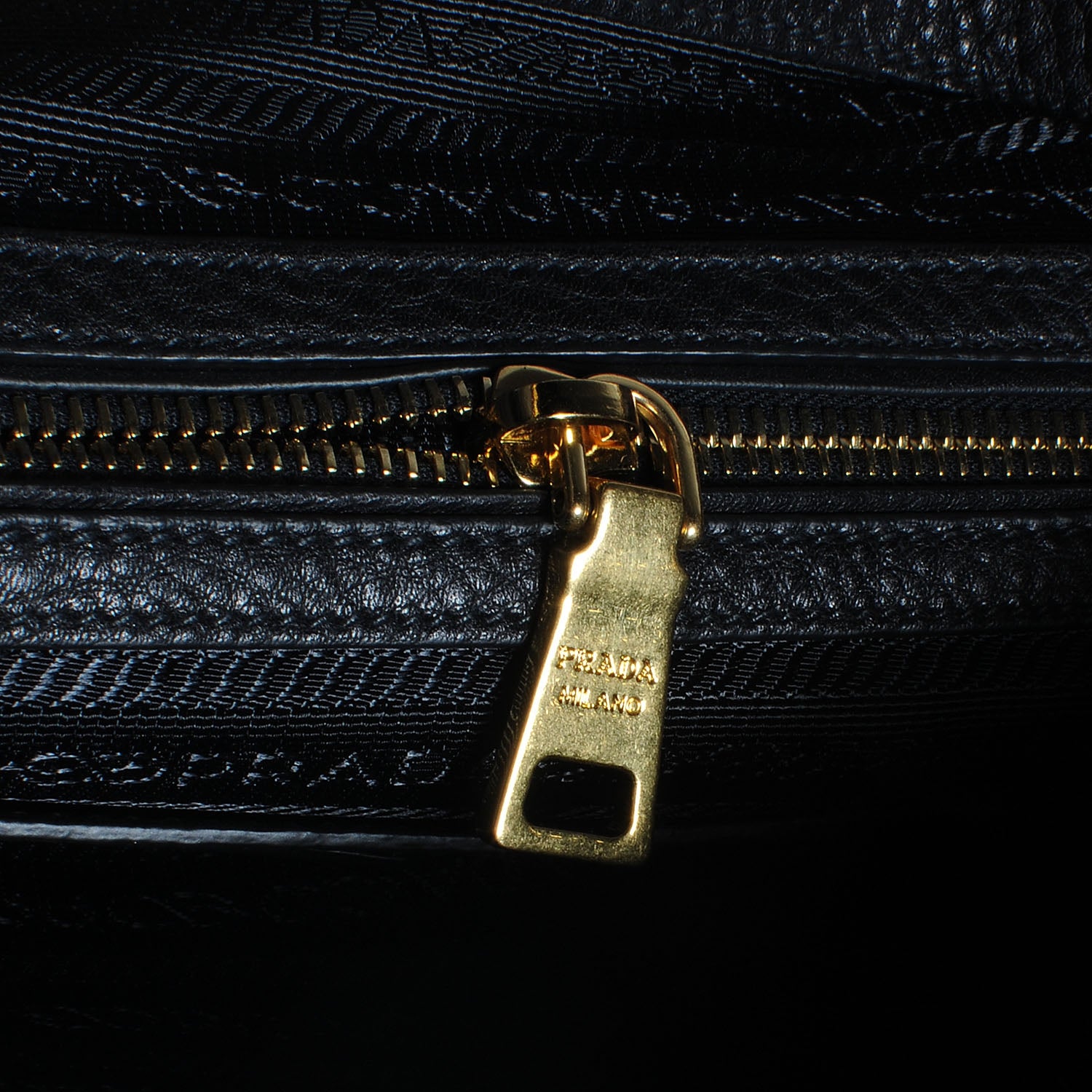 Prada Vitello Daino Shoulder Bag Nero Black 10 of 10