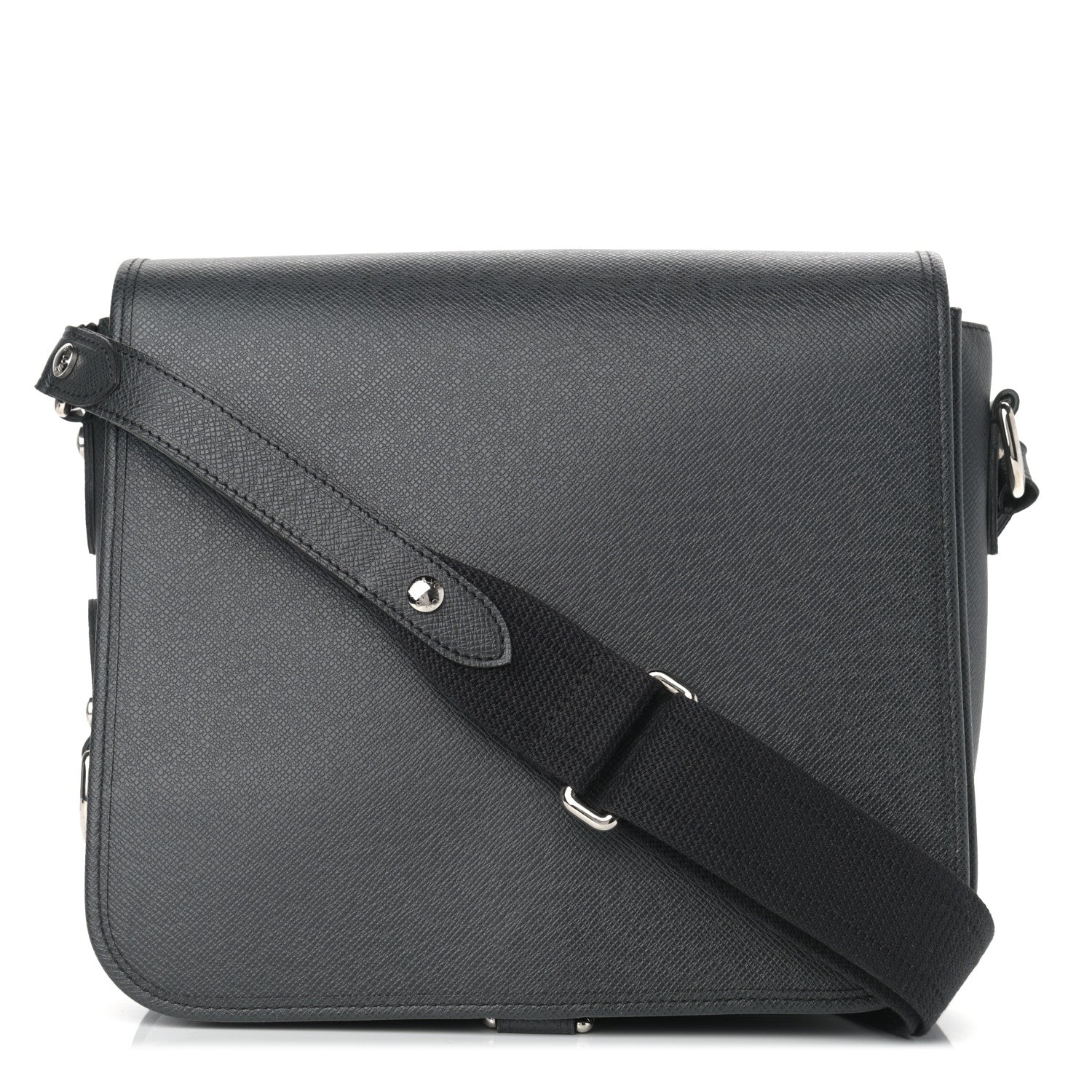 Louis Vuitton Taiga Andrei Ardoise 1 of 9