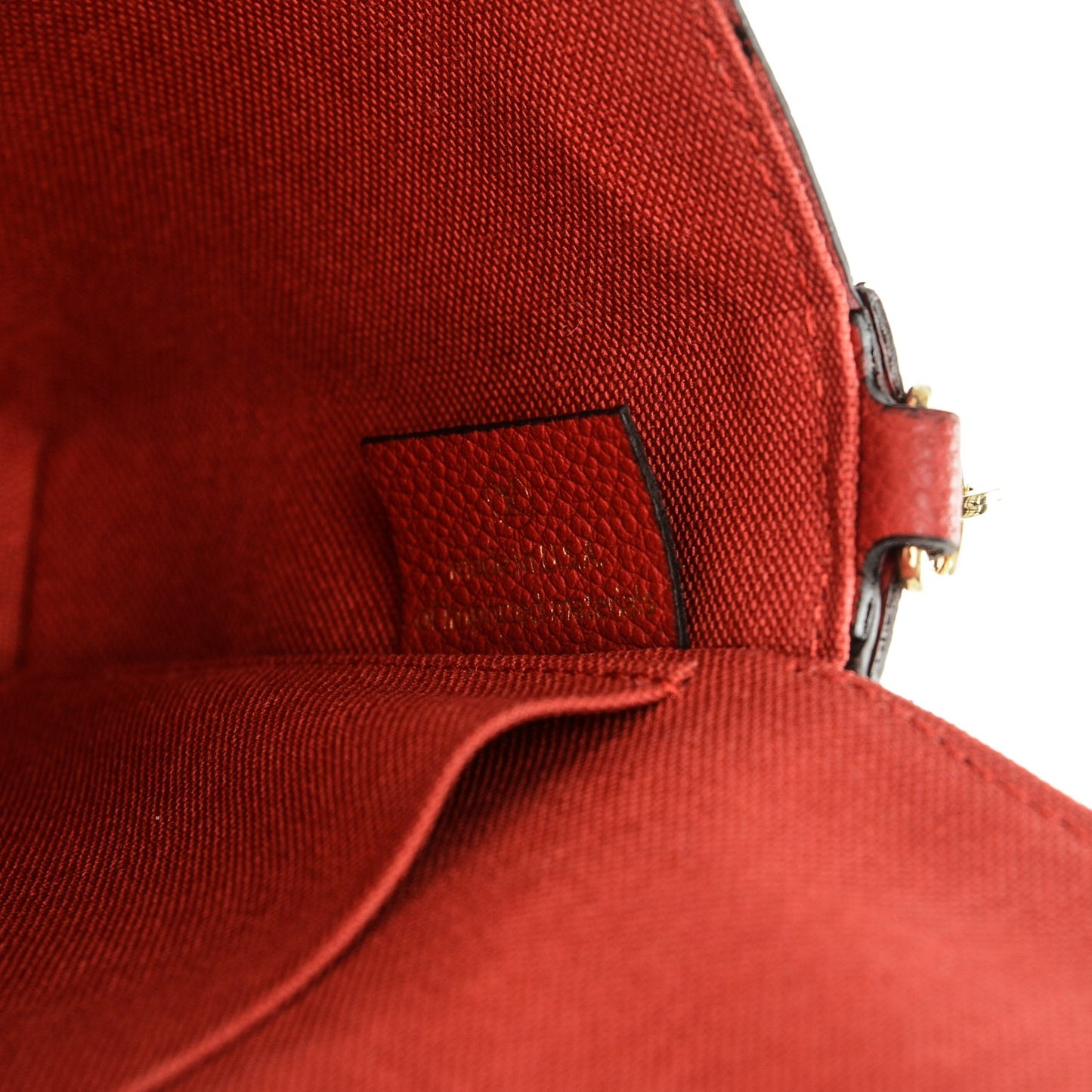 Empreinte Pochette Felicie Chain Wallet Cherry