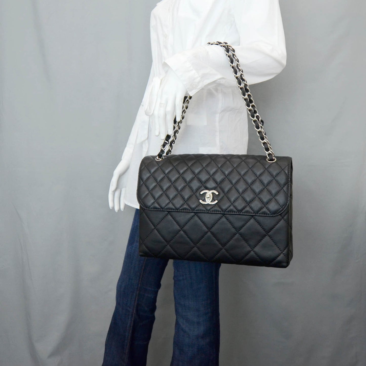 Leather Quilted In the Business Flap Bag Black