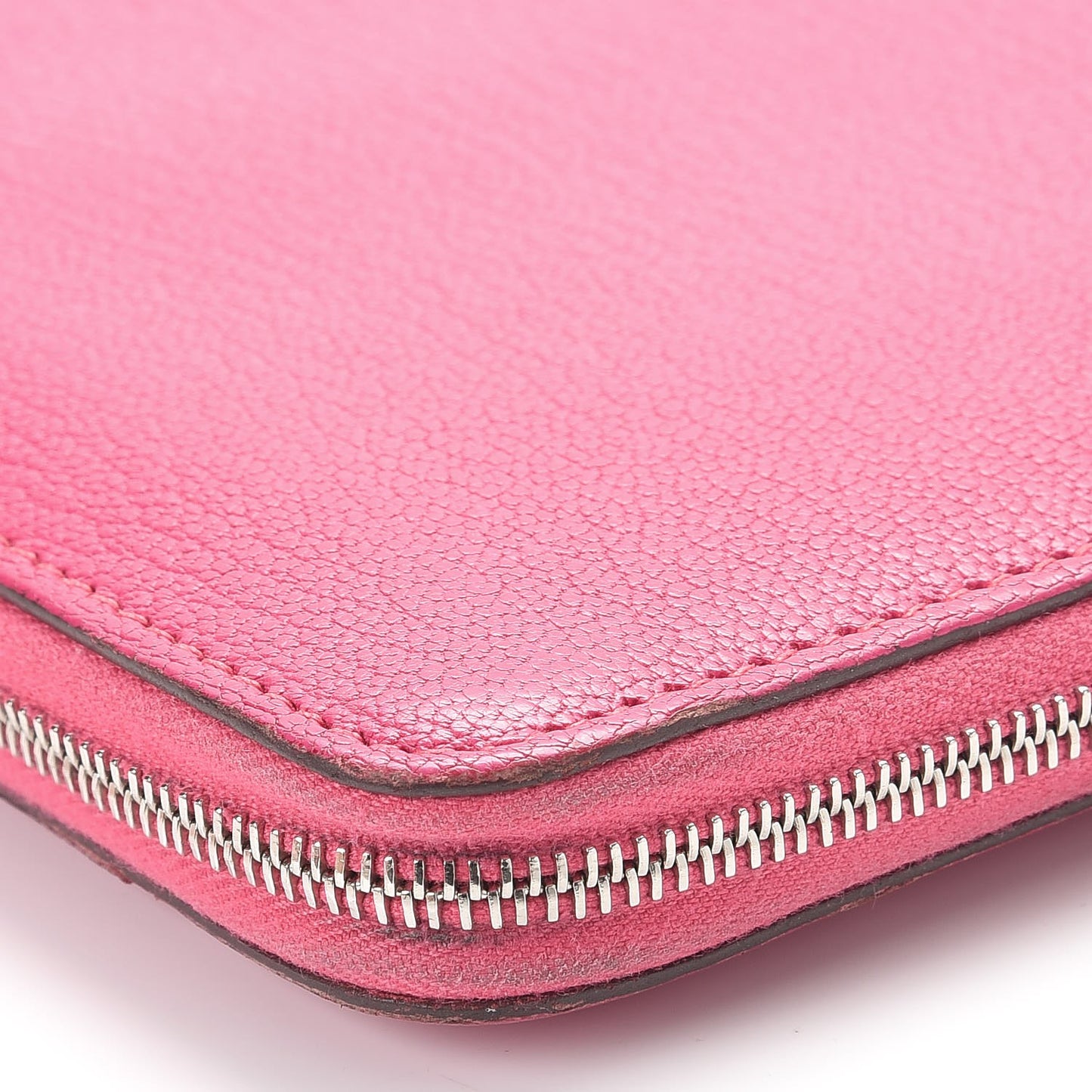 Chevre Mysore Azap GM Combined Wallet Rose Shocking