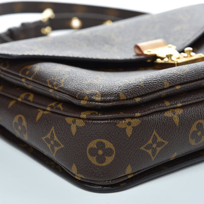 Louis Vuitton Monogram Pochette Metis 8 of 10