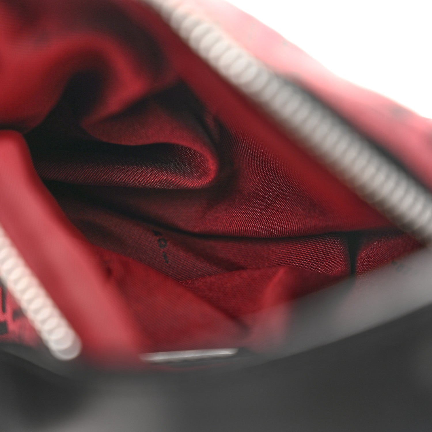 Fendi Zucchino Oyster Red Black 5 of 9