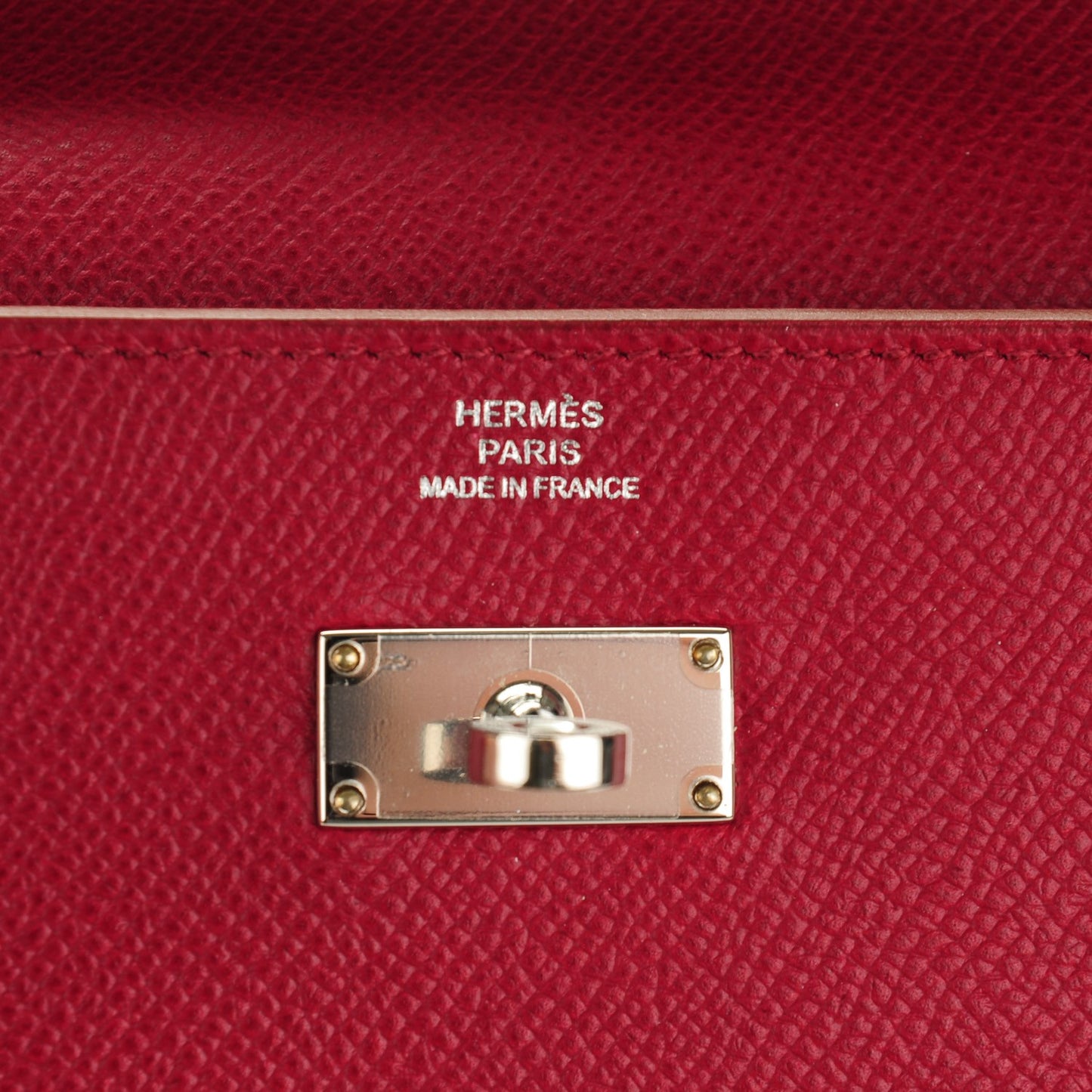 Epsom Kelly Longue Wallet Rubis