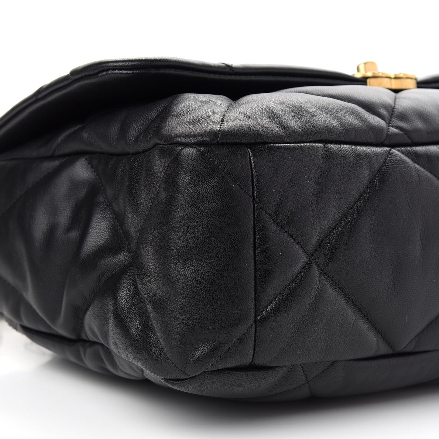 Goatskin Quilted Maxi Chanel 19 Flap Black
