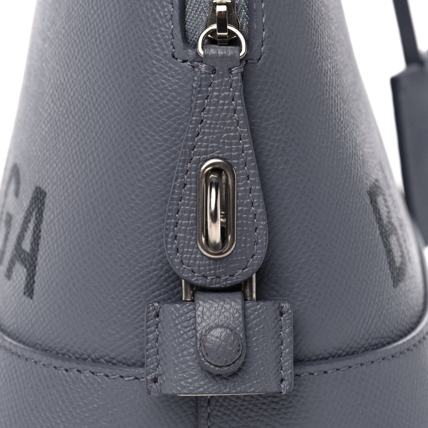 Grained Calfskin S Ville Top Handle Bag Gris Glace
