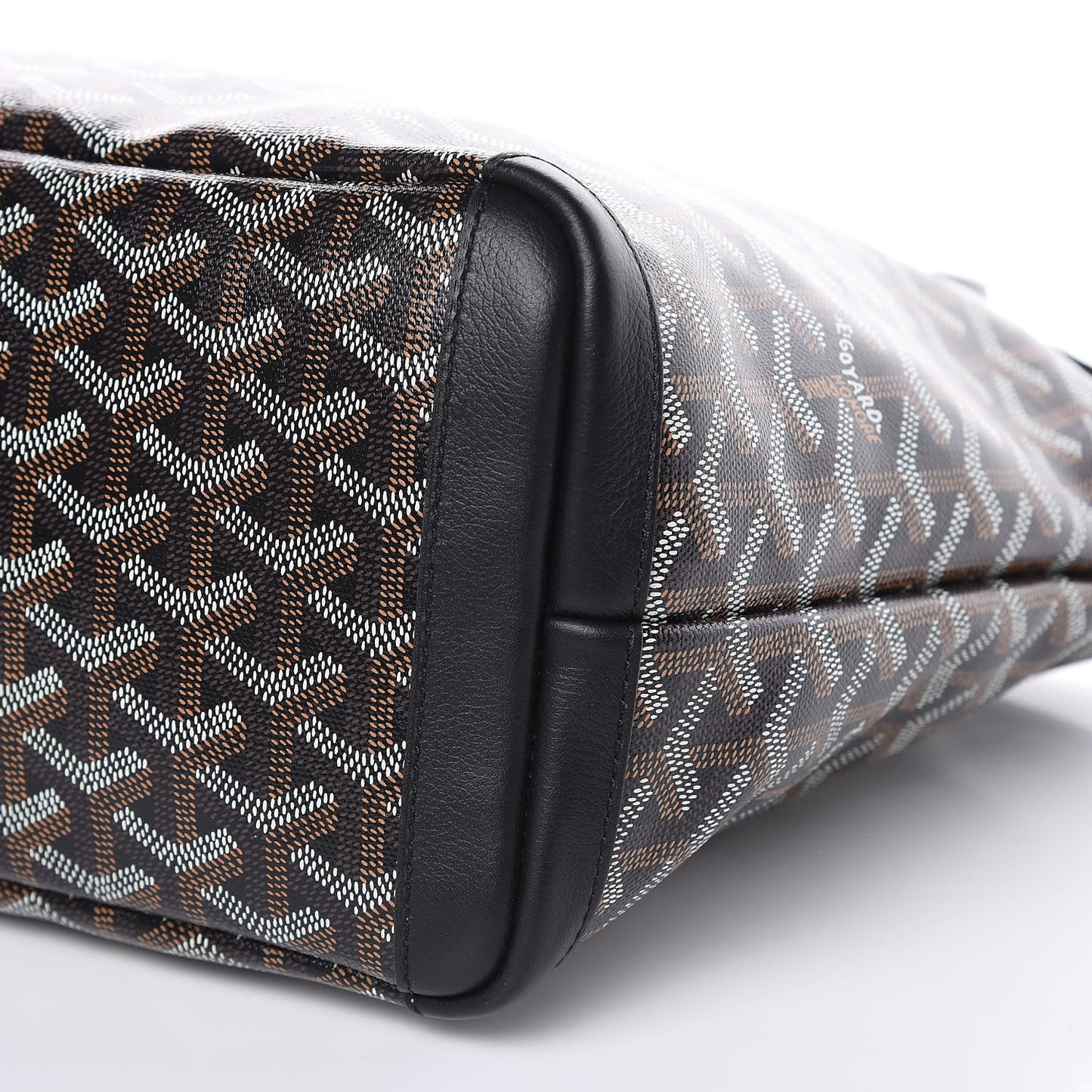 Goyardine Artois PM Black