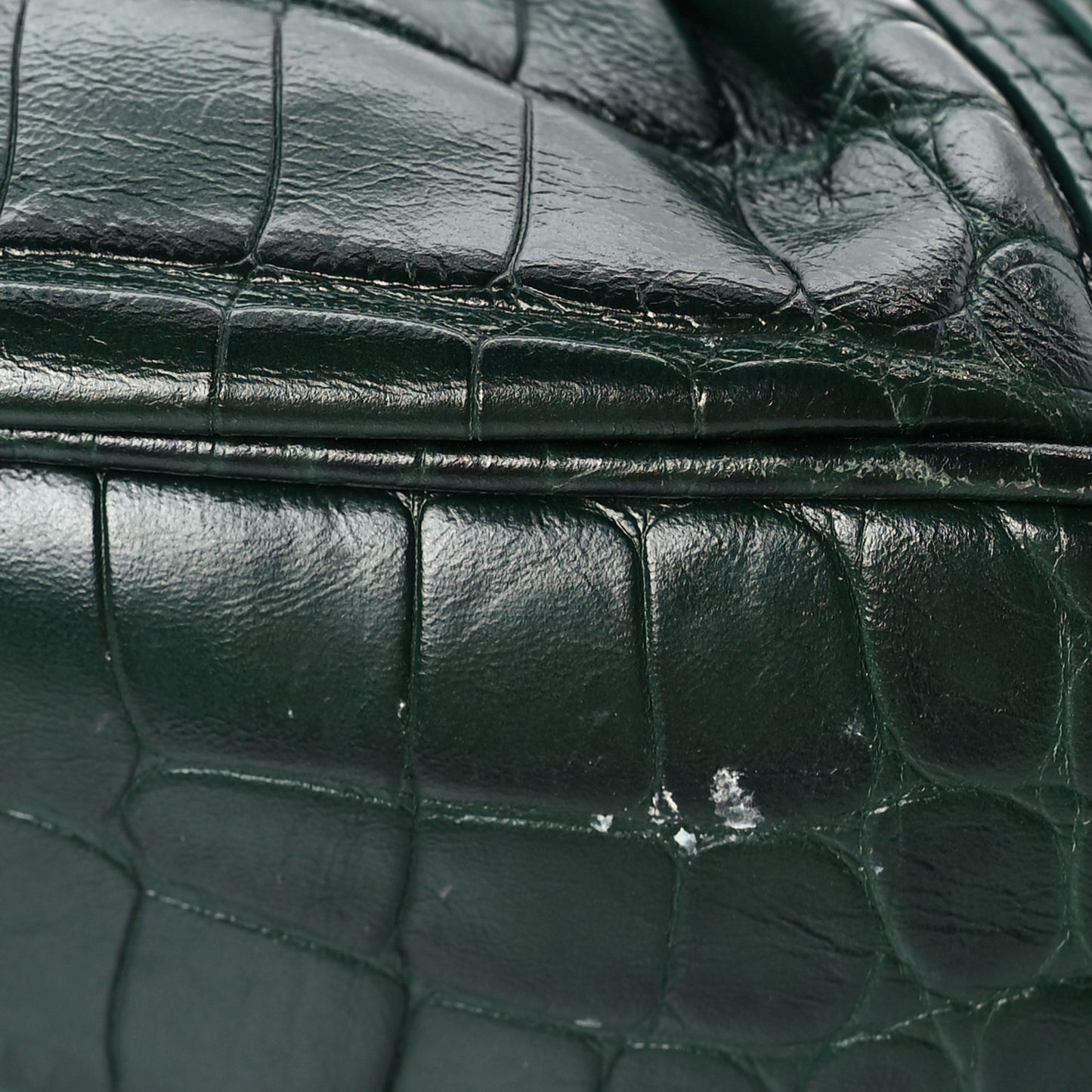Extra Supple Calfskin Crocodile Embossed Le Cagole Shoulder Bag XS Forest Green