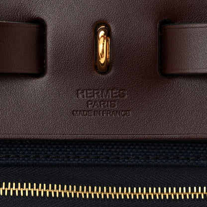 Hermes Toile Militaire Vache Hunter Herbag Zip Retourne 31 PM Rouge Sellier Bleu Marine 7 of 12