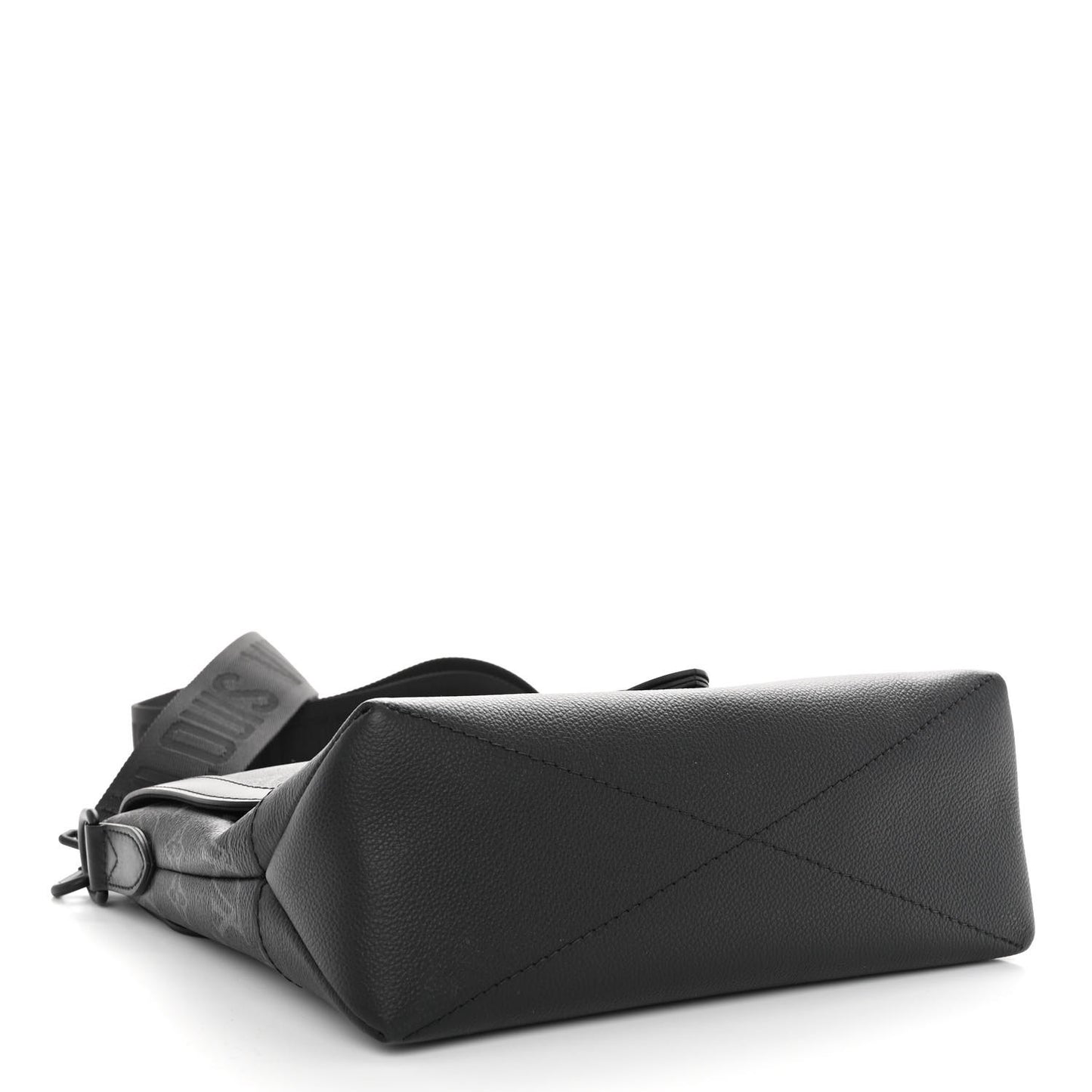 Monogram Eclipse Saumur Messenger NV Black