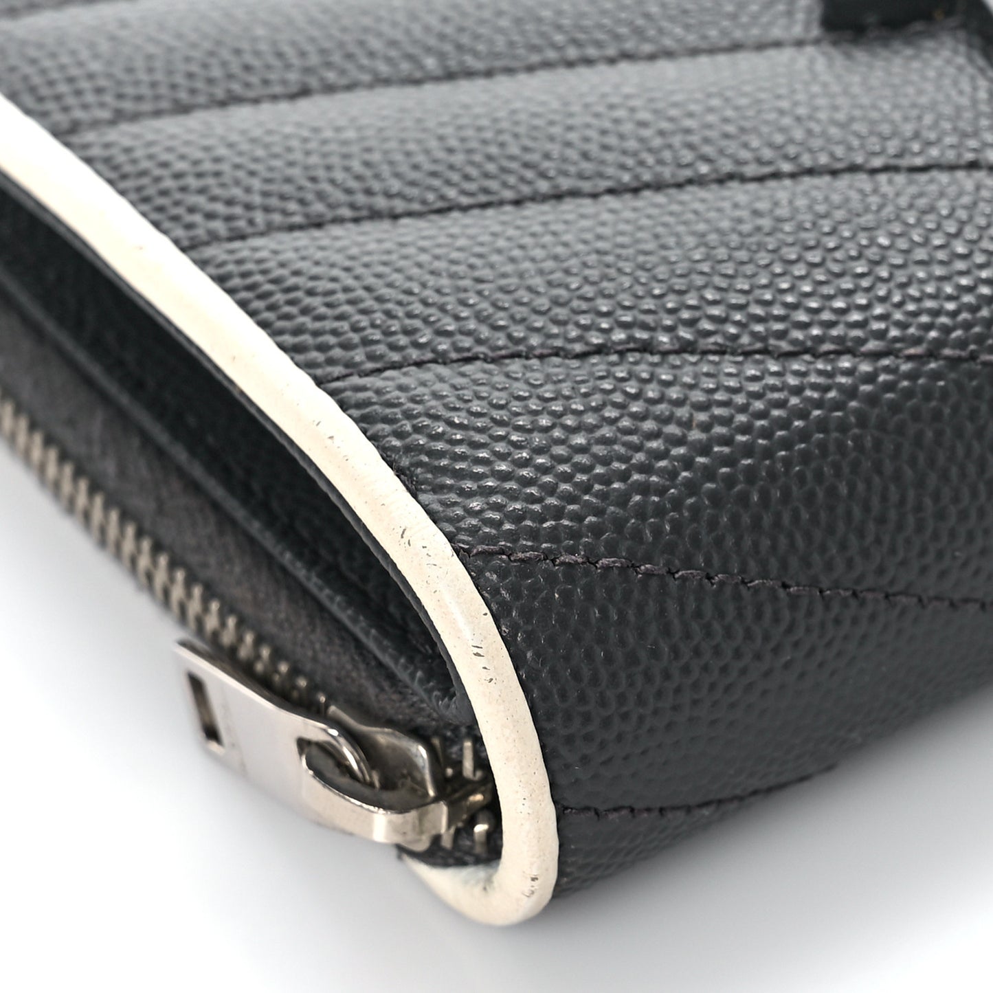 Grain De Poudre Matelasse Chevron Monogram Compact Zip Around Wallet Asphalt White