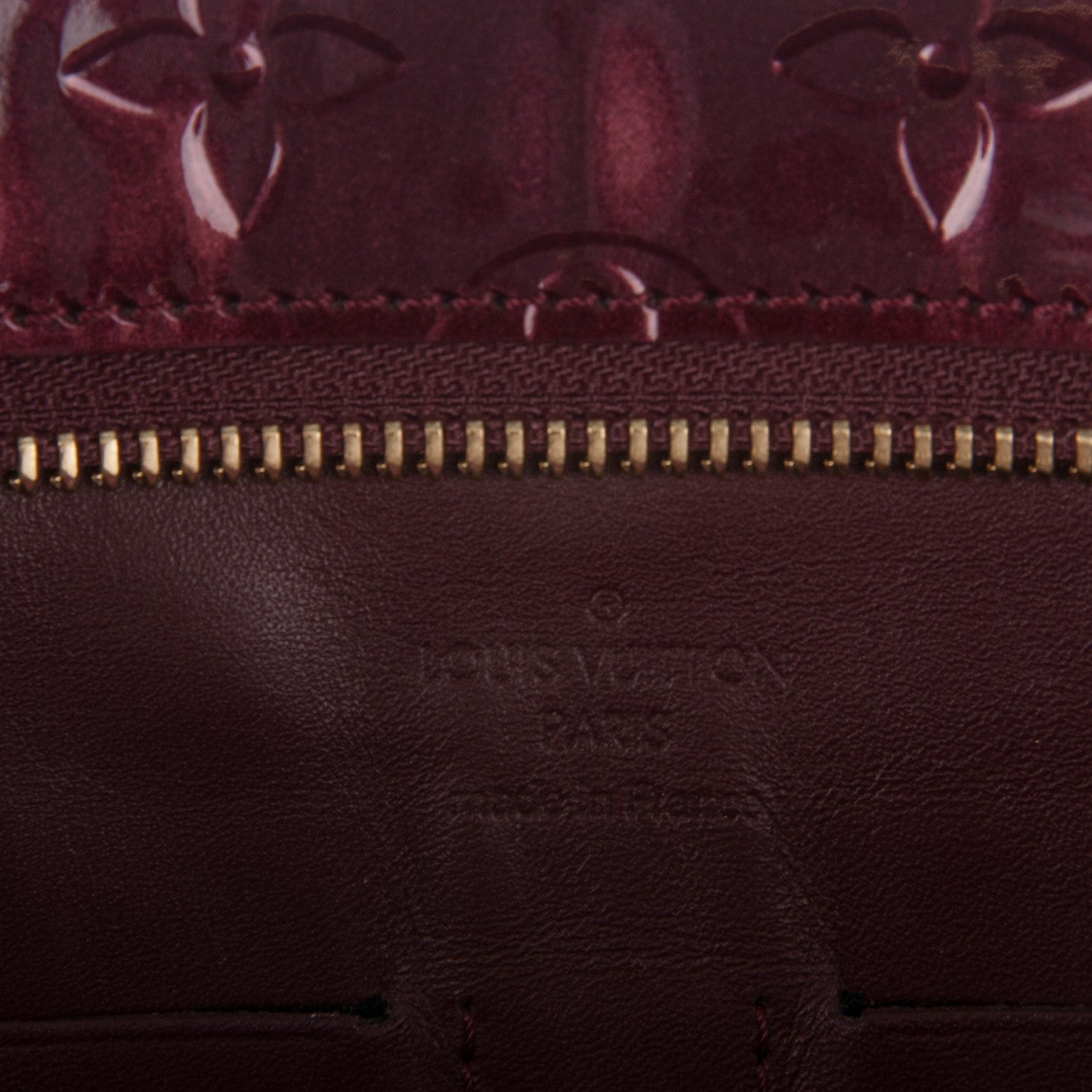 Louis Vuitton Vernis Pershing Square Clutch GM Rouge Fauviste 6 of 6