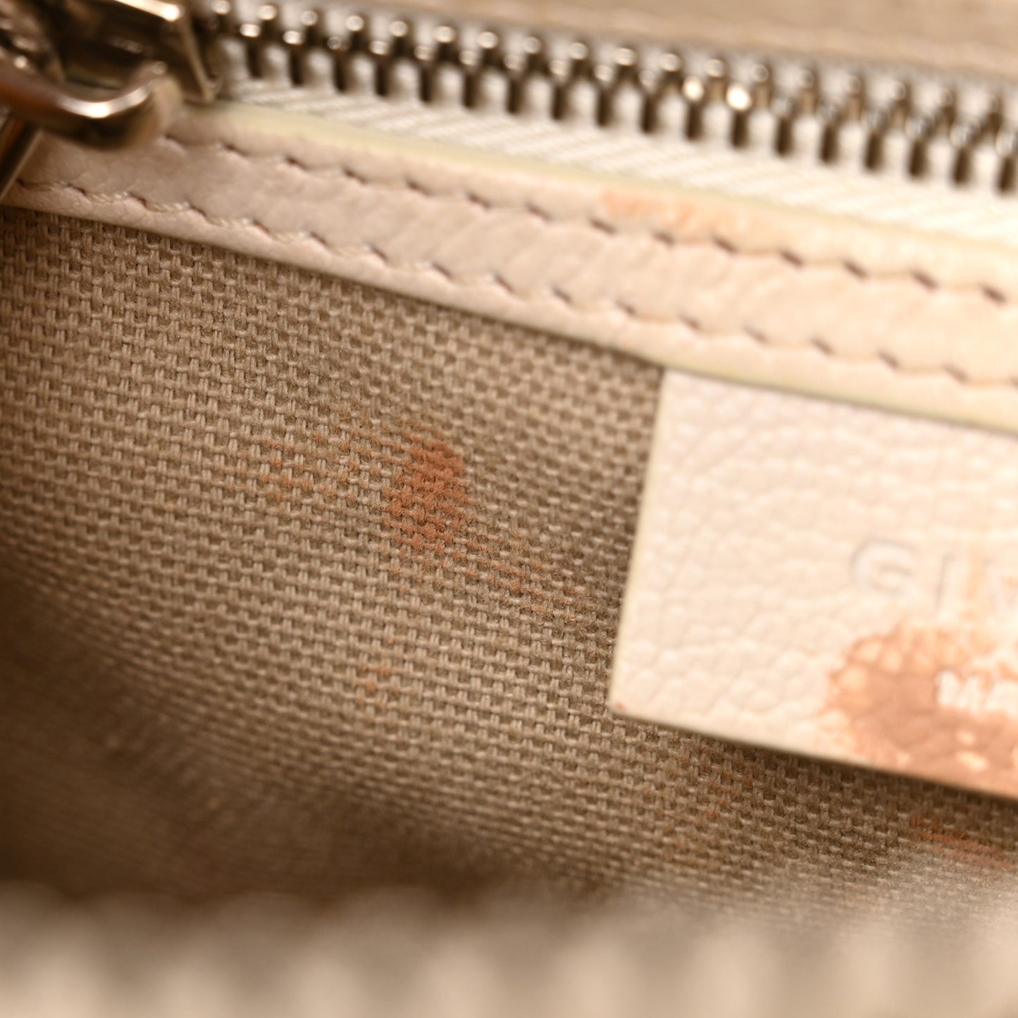 Sugar Goatskin Small Antigona Off White