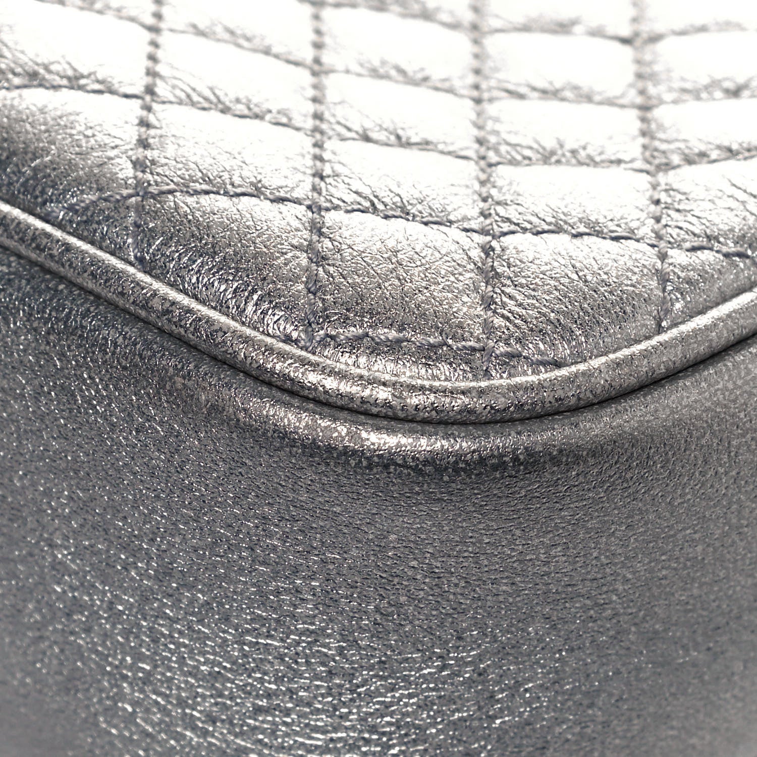Gucci Laminated Nappa Web Trapuntata Small GG Shoulder Bag Argento 10 of 12