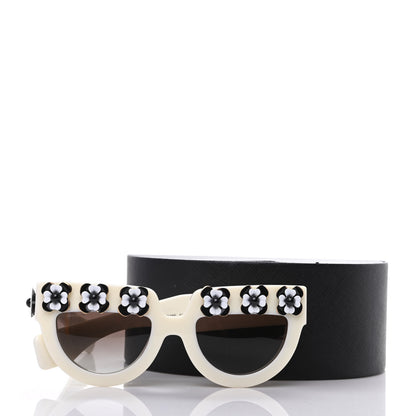 Prada Acetate Flower Poeme Sunglasses SPR26P White 7 of 7