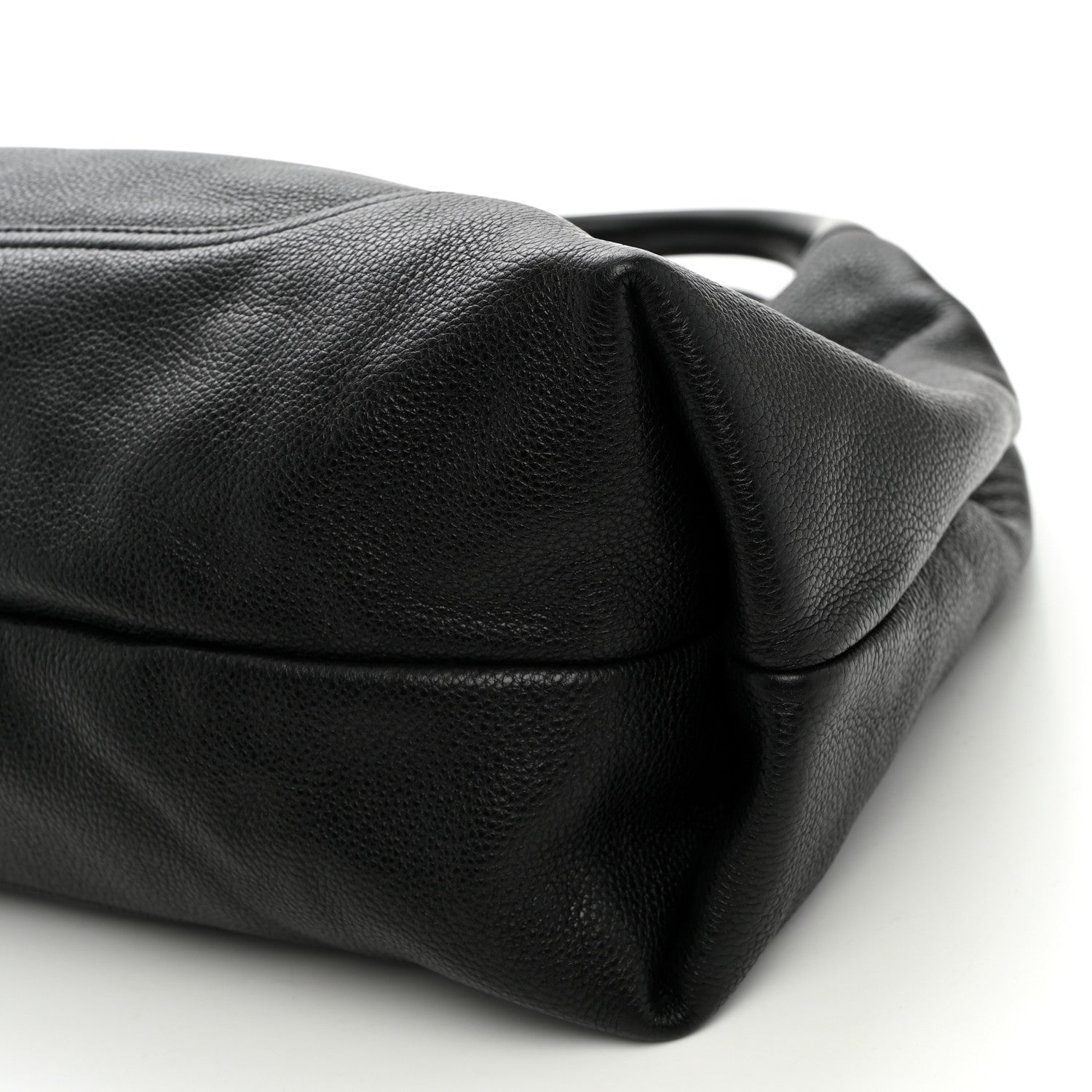 Gucci Grained Calfskin Softbit Maxi Shoulder Bag Black 10 of 10