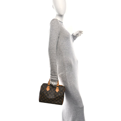Louis Vuitton Monogram Speedy 25 2 of 10
