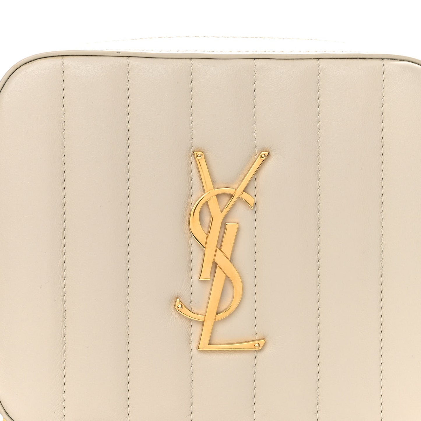 Lambskin Matelasse Vicky Monogram Belt Bag Crema Soft