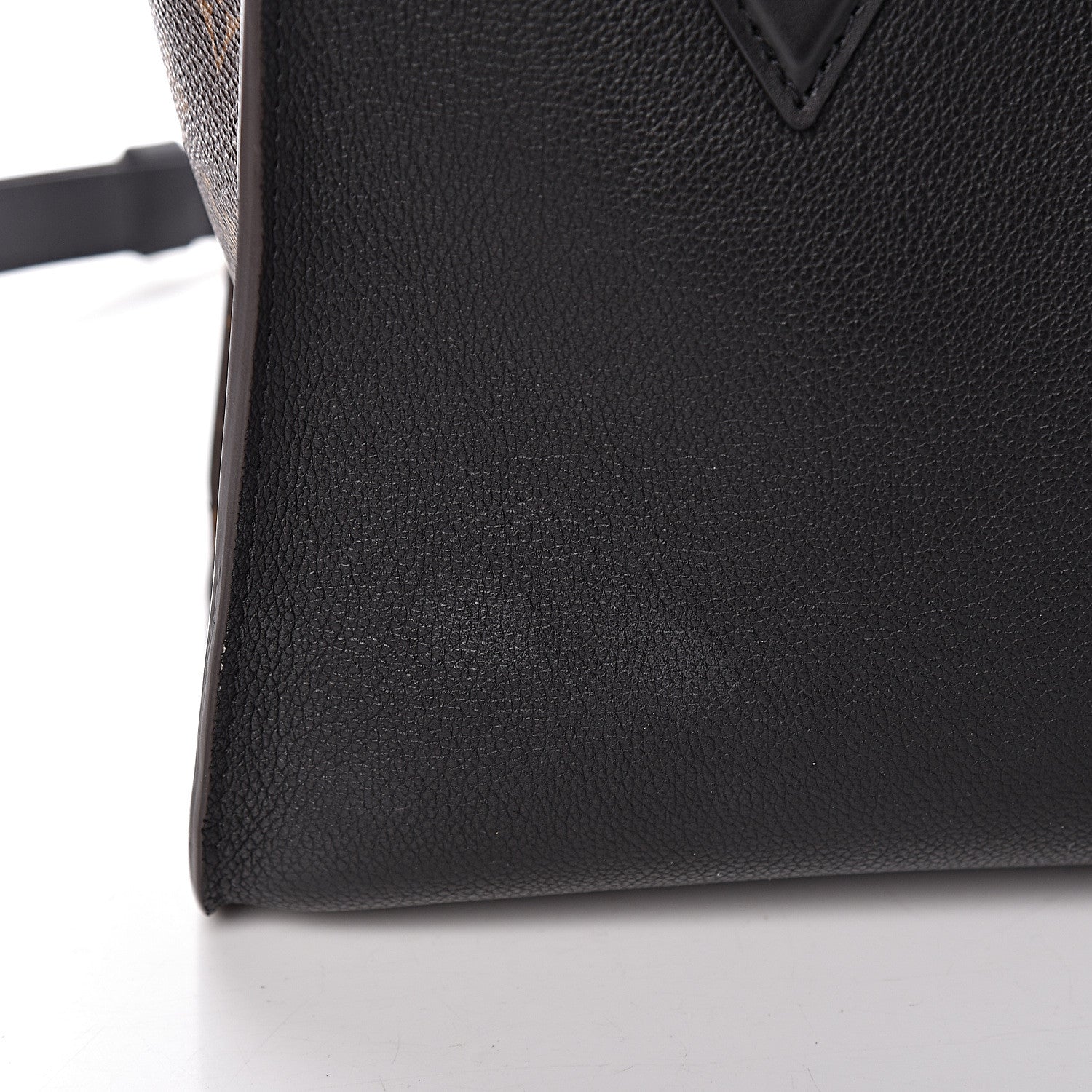 Louis Vuitton Calfskin Monogram On My Side Black 9 of 12