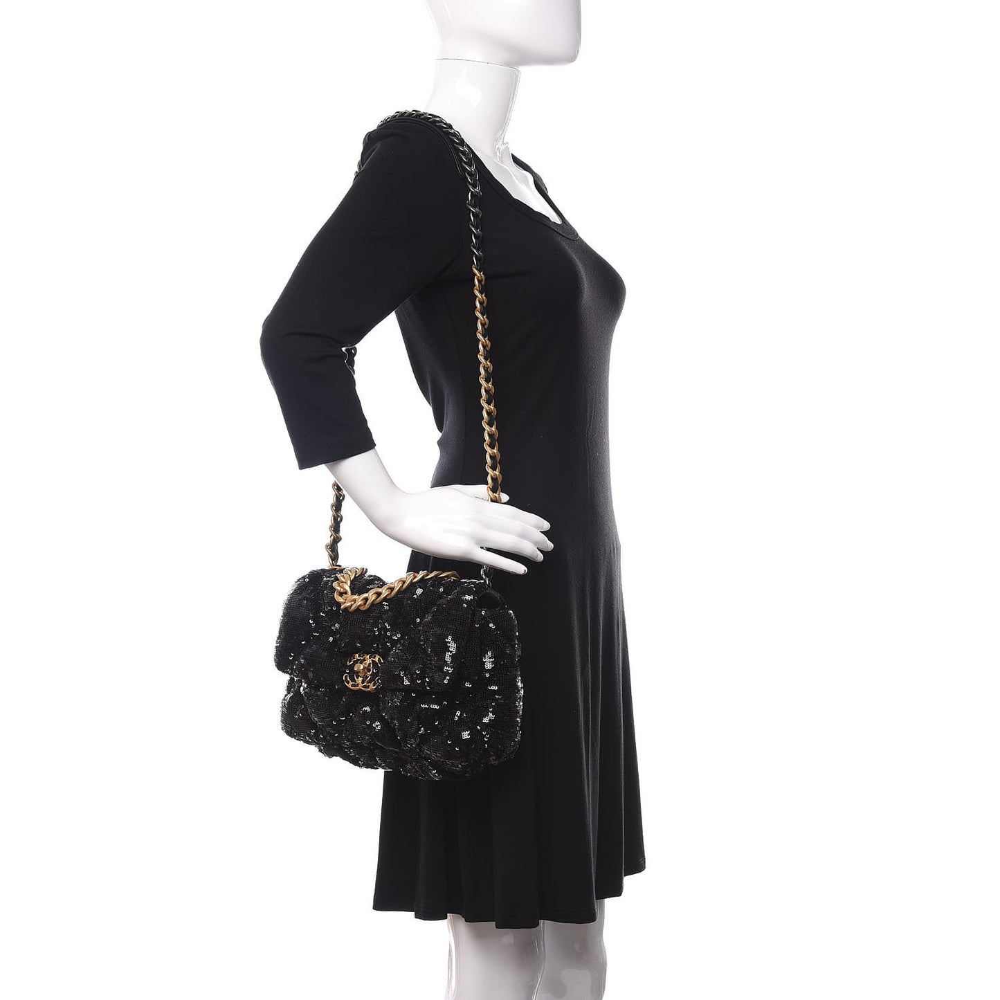 Sequin Quilted Medium 19 Flap Black