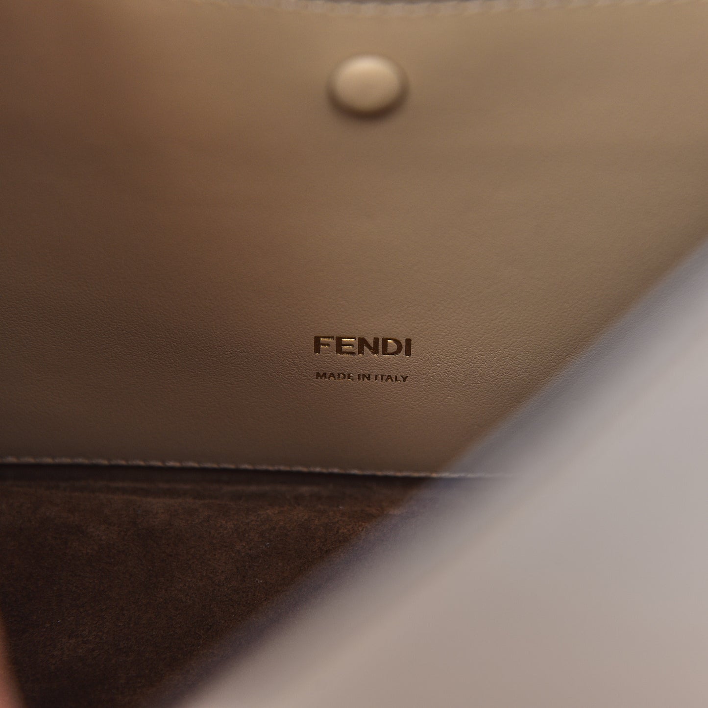 Agnello Old Shine F is Fendi Kan U Shoulder Bag Amido