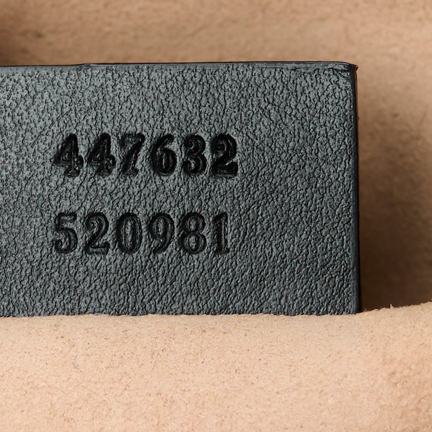 Calfskin Matelasse Small GG Marmont Chain Shoulder Bag Black