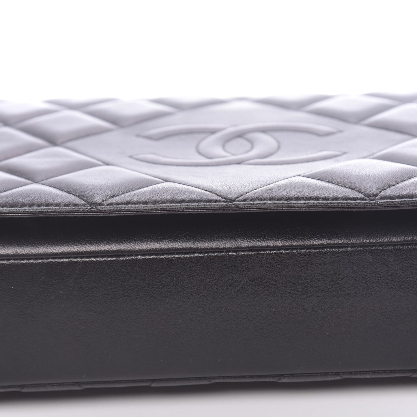 Lambskin Quilted Medium Diamond CC Flap Black
