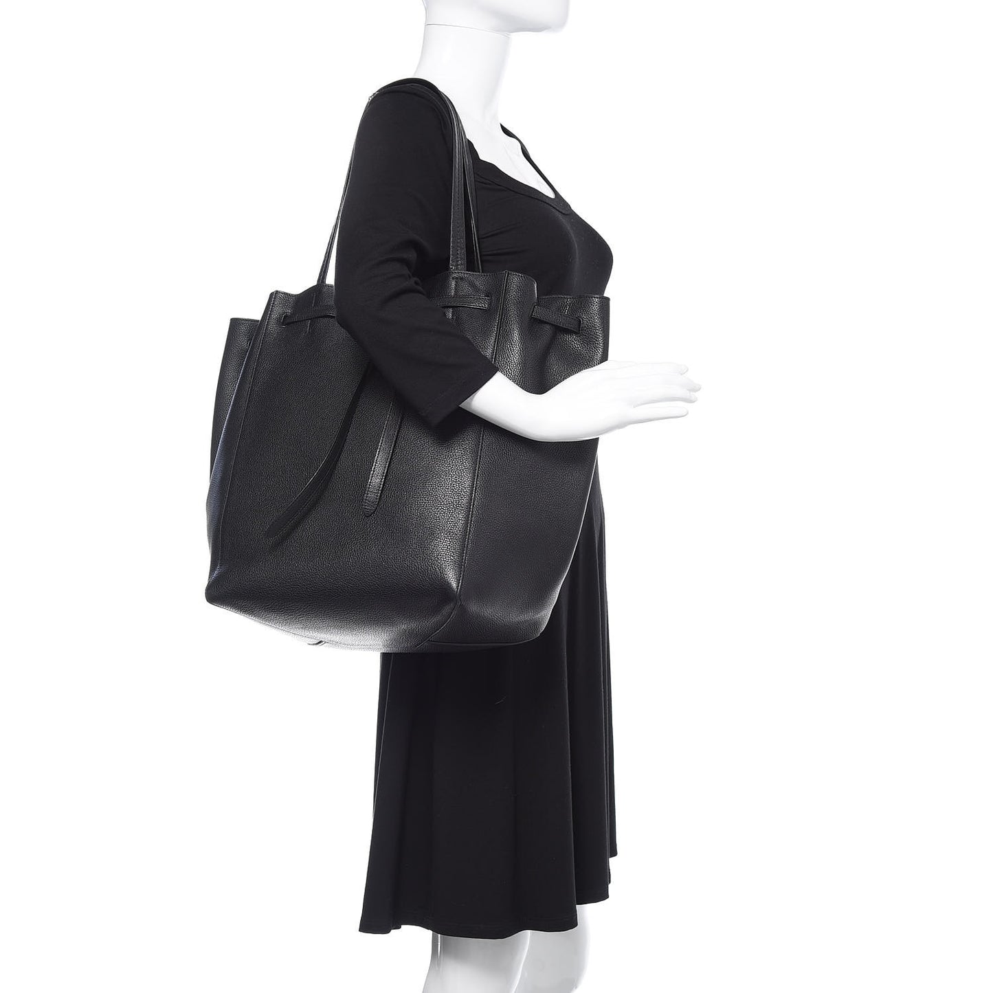 Soft Grained Calfskin Medium Belt Cabas Phantom Black