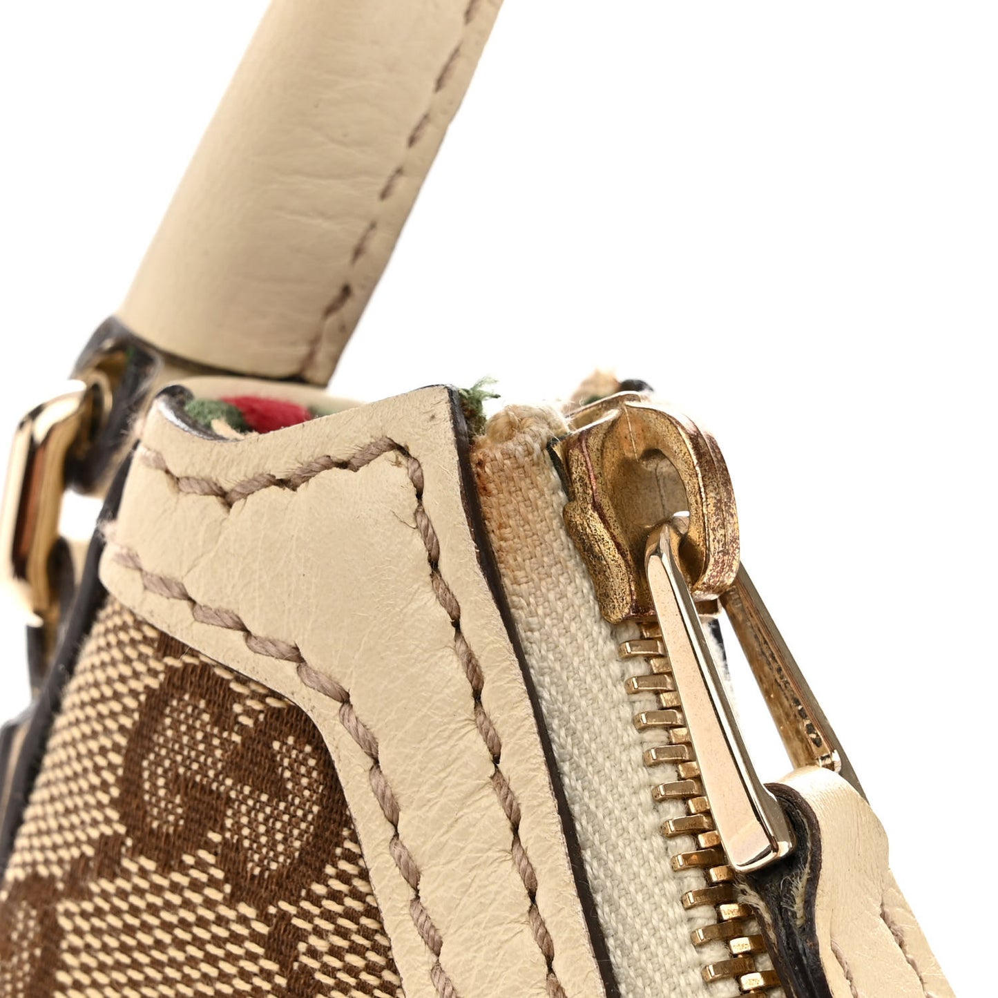 Monogram Medium New Britt Hobo Off White
