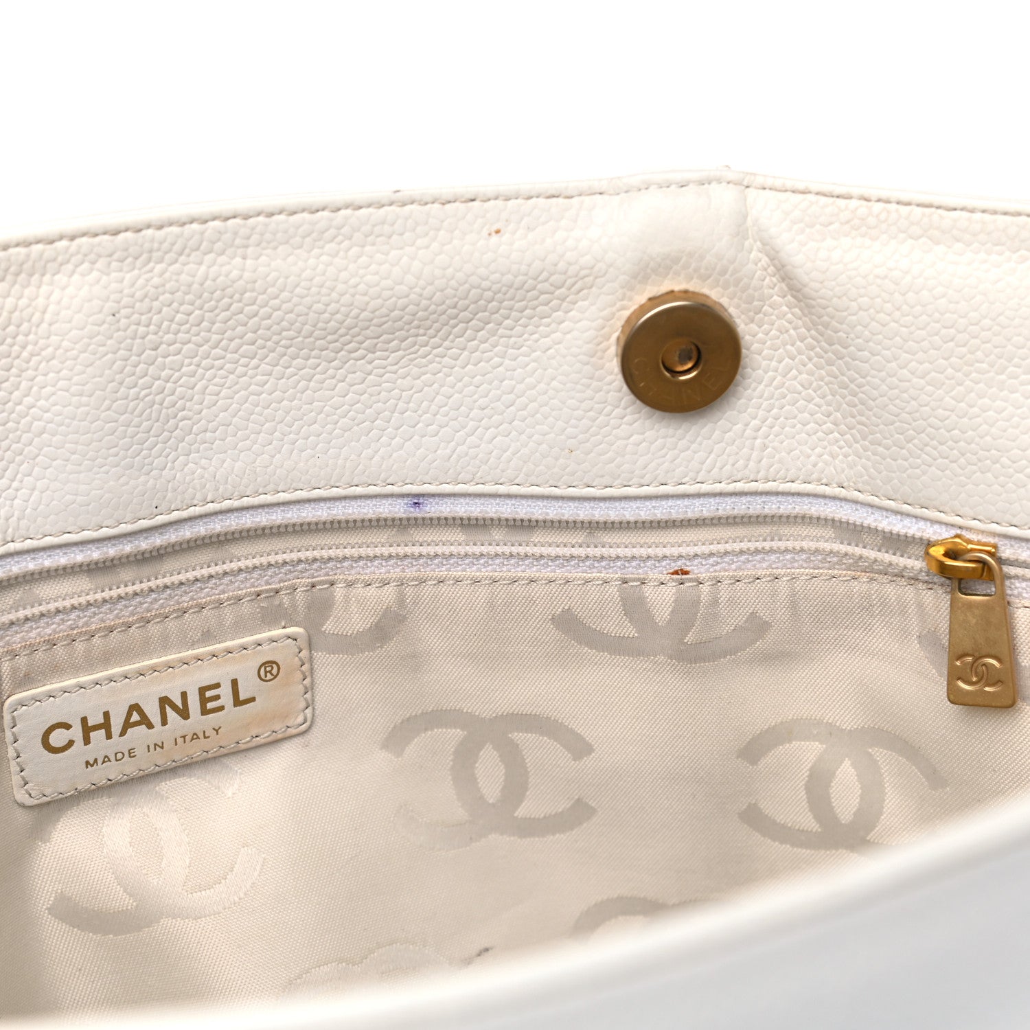 Chanel Caviar CC Tote White 5 of 20