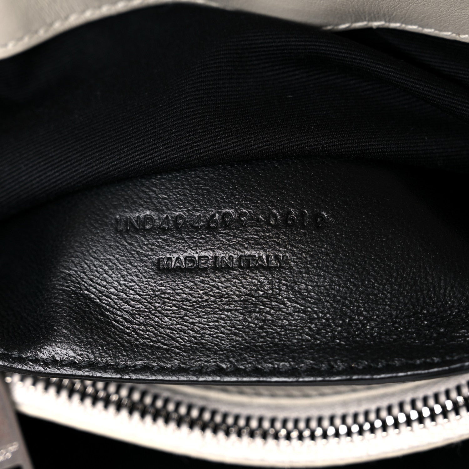 Saint Laurent Calfskin Y Quilted Monogram Small Loulou Chain Satchel Ivory 7 of 10