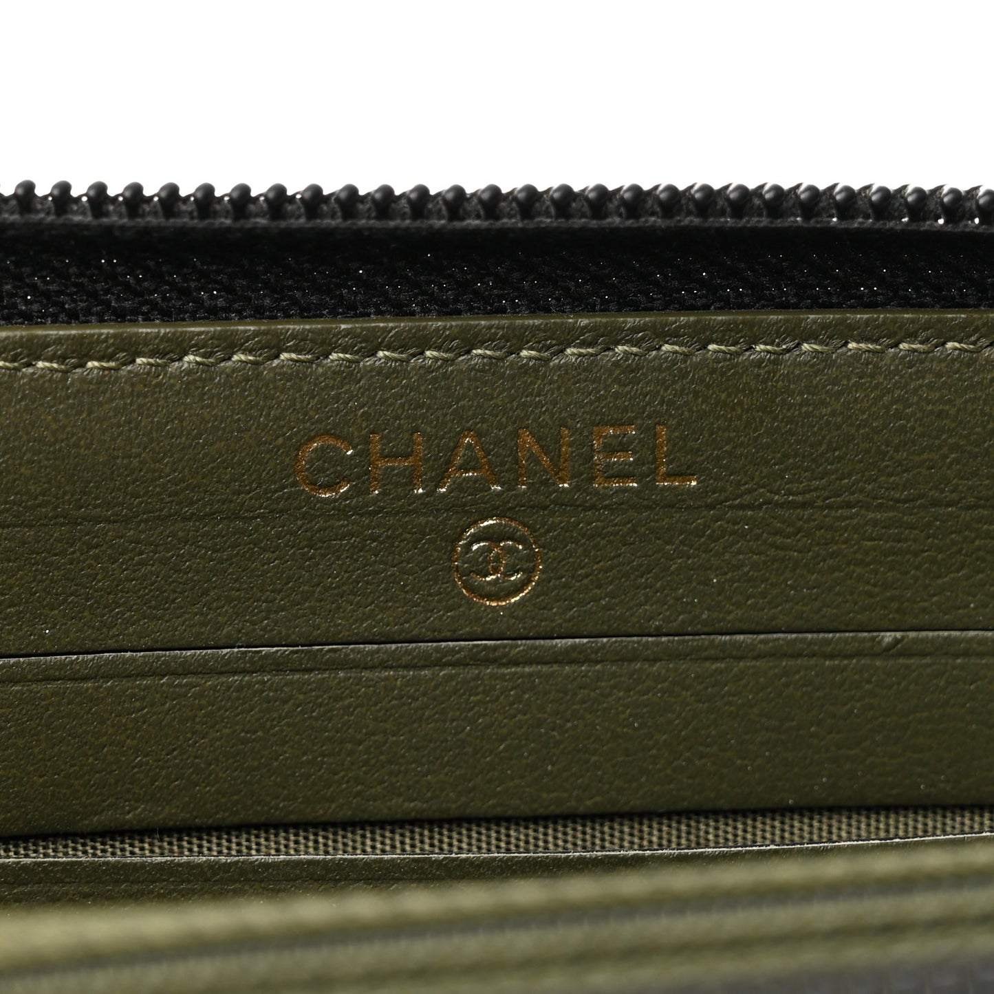 Caviar Quilted Small Boy Zip Around Wallet Black