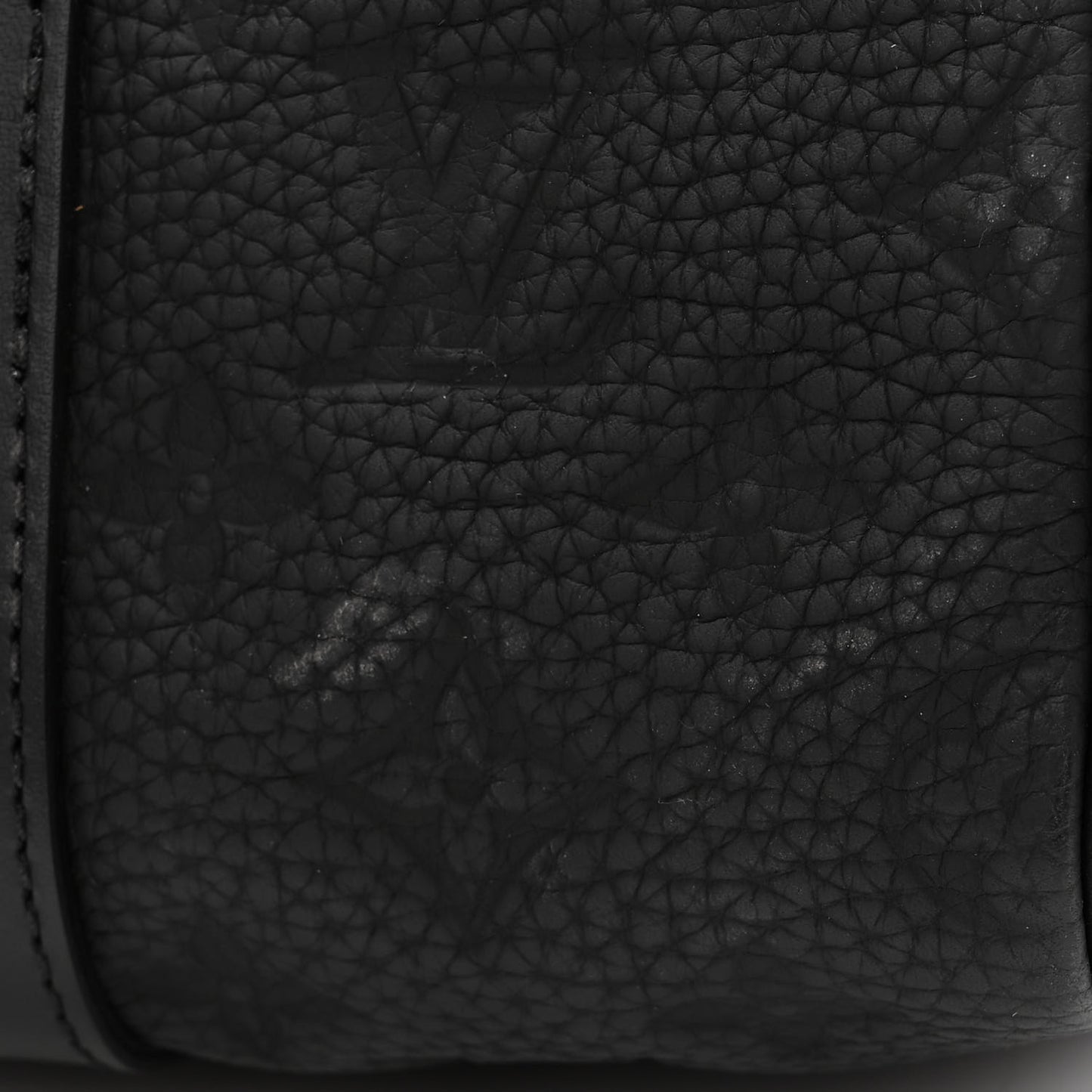 Monogram Taurillon Keepall Bandouliere 25 Black