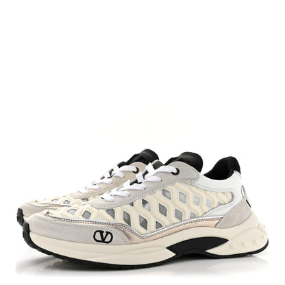 Valentino Garavani Suede Neoprene Mesh Womens Ready Go Runner Sneakers 40.5 Light Ivory Black 3 of 10