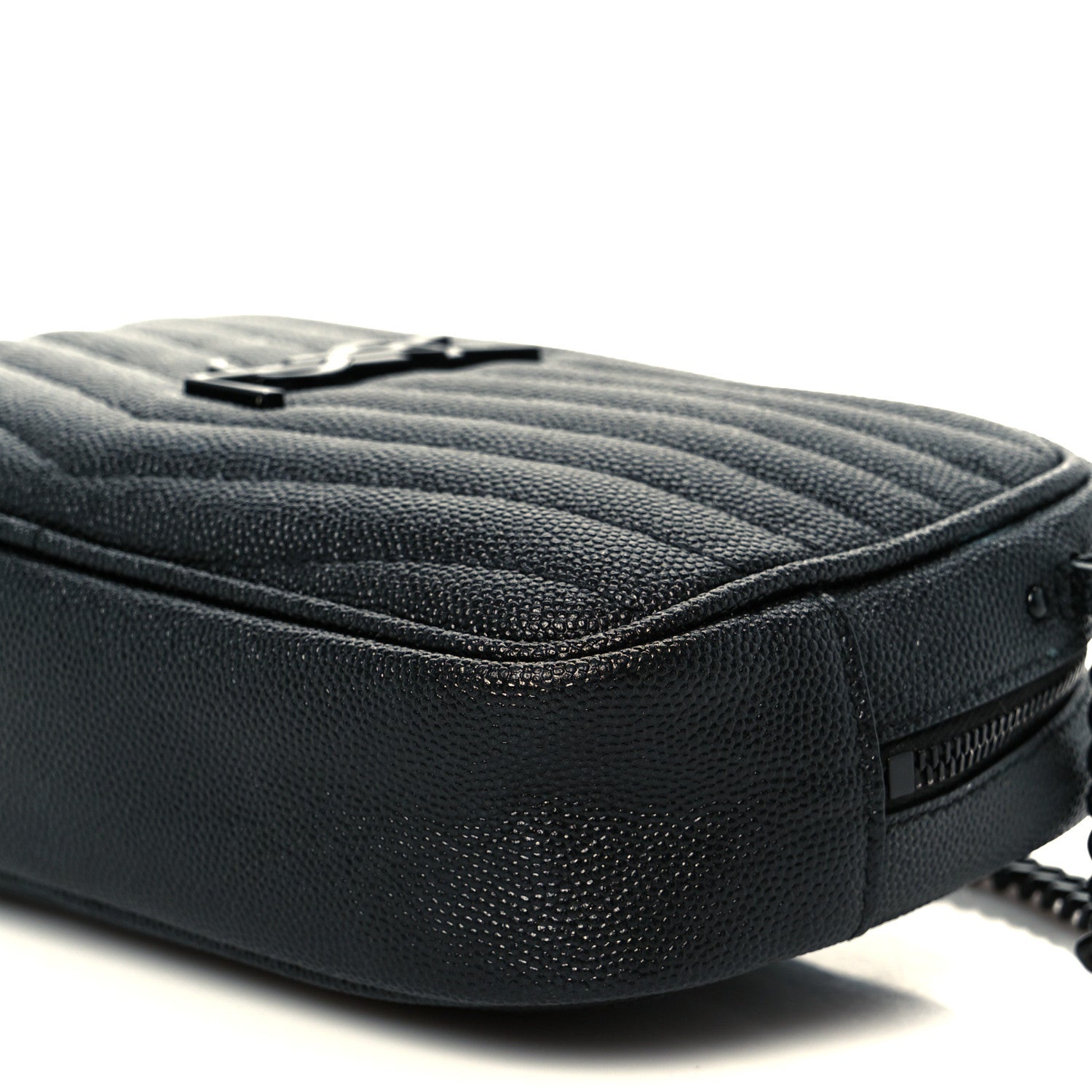 Saint Laurent Grain De Poudre Matelasse Monochrome Monogram Mini Lou Camera Bag Black 10 of 11