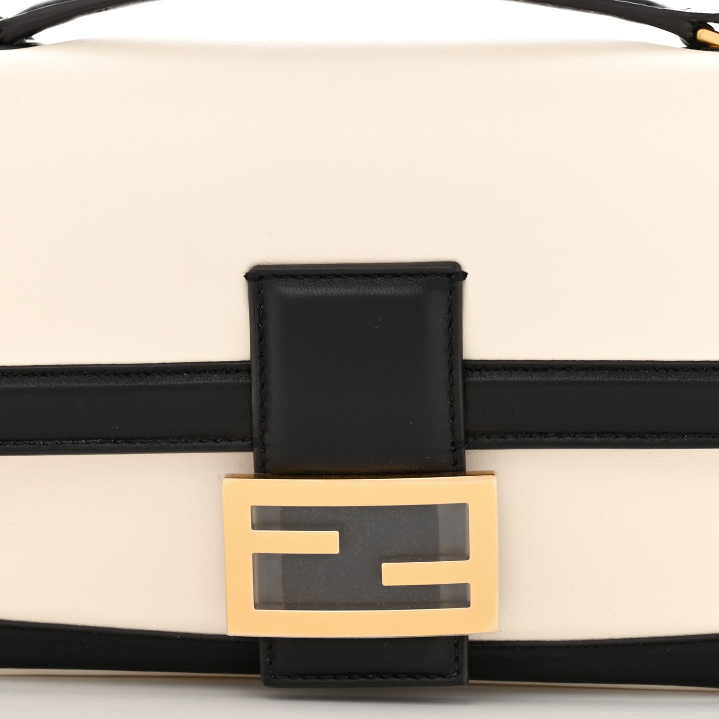 Nappa Apolo Bi-Color Chain Baguette Uovo Black
