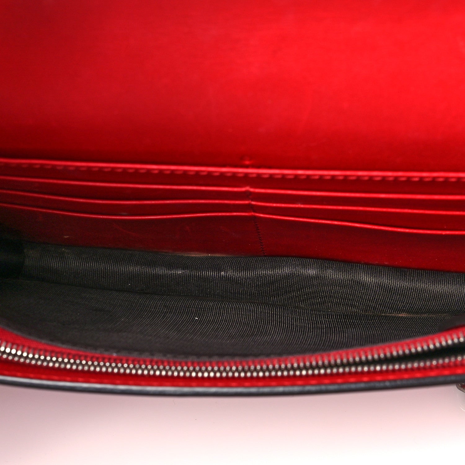Gucci Calfskin XL Embossed Chain Wallet Red 4 of 8
