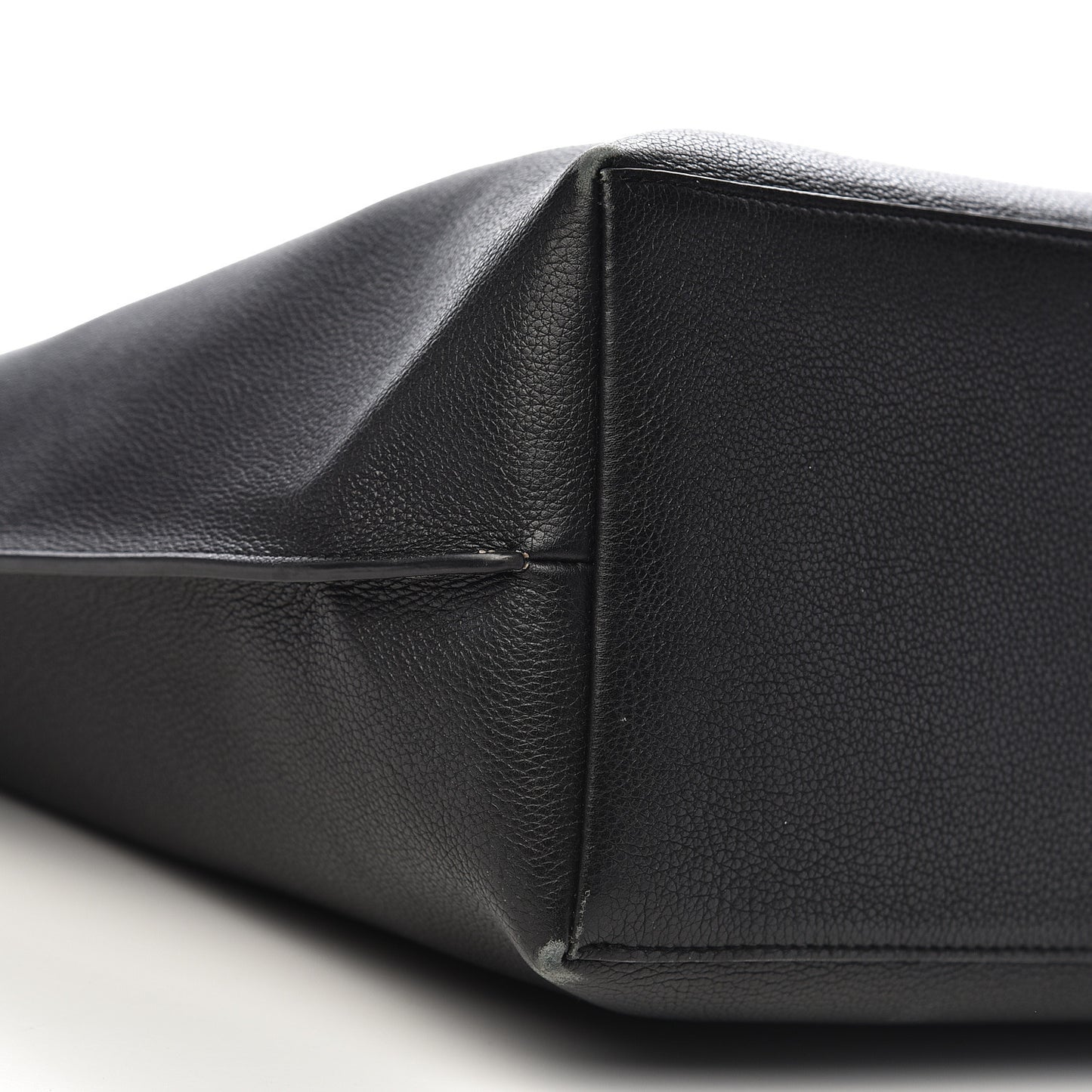 Calfskin Lockme Go Tote Black