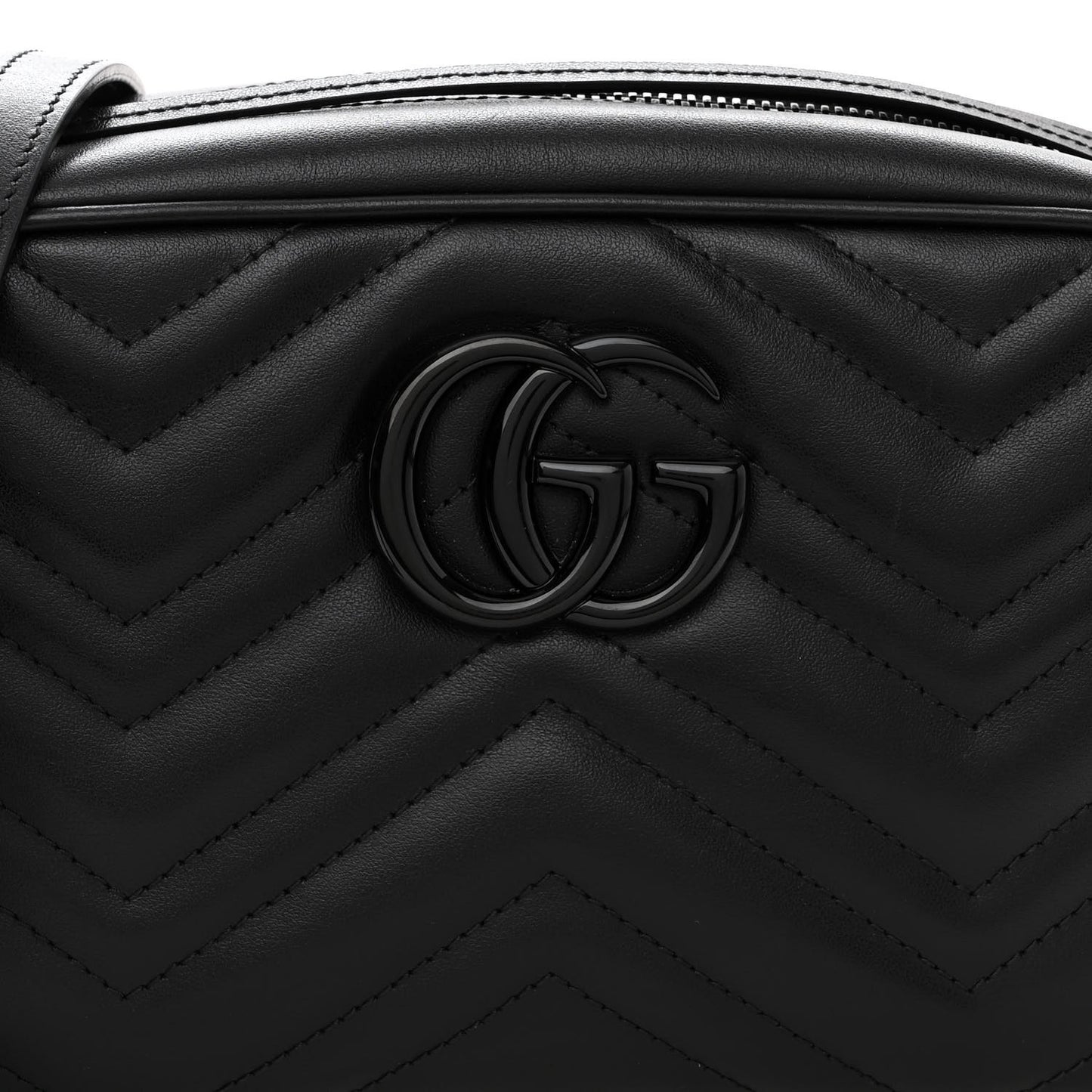 Calfskin Matelasse Monochrome Small GG Marmont Chain Shoulder Bag Black