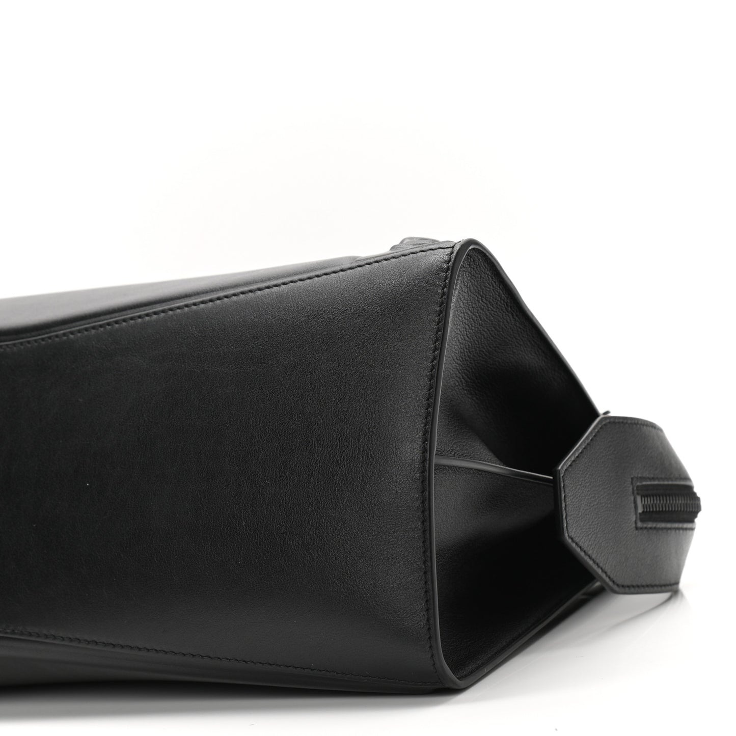 Cake Calfskin Tonal Hardware Neo Classic City Black